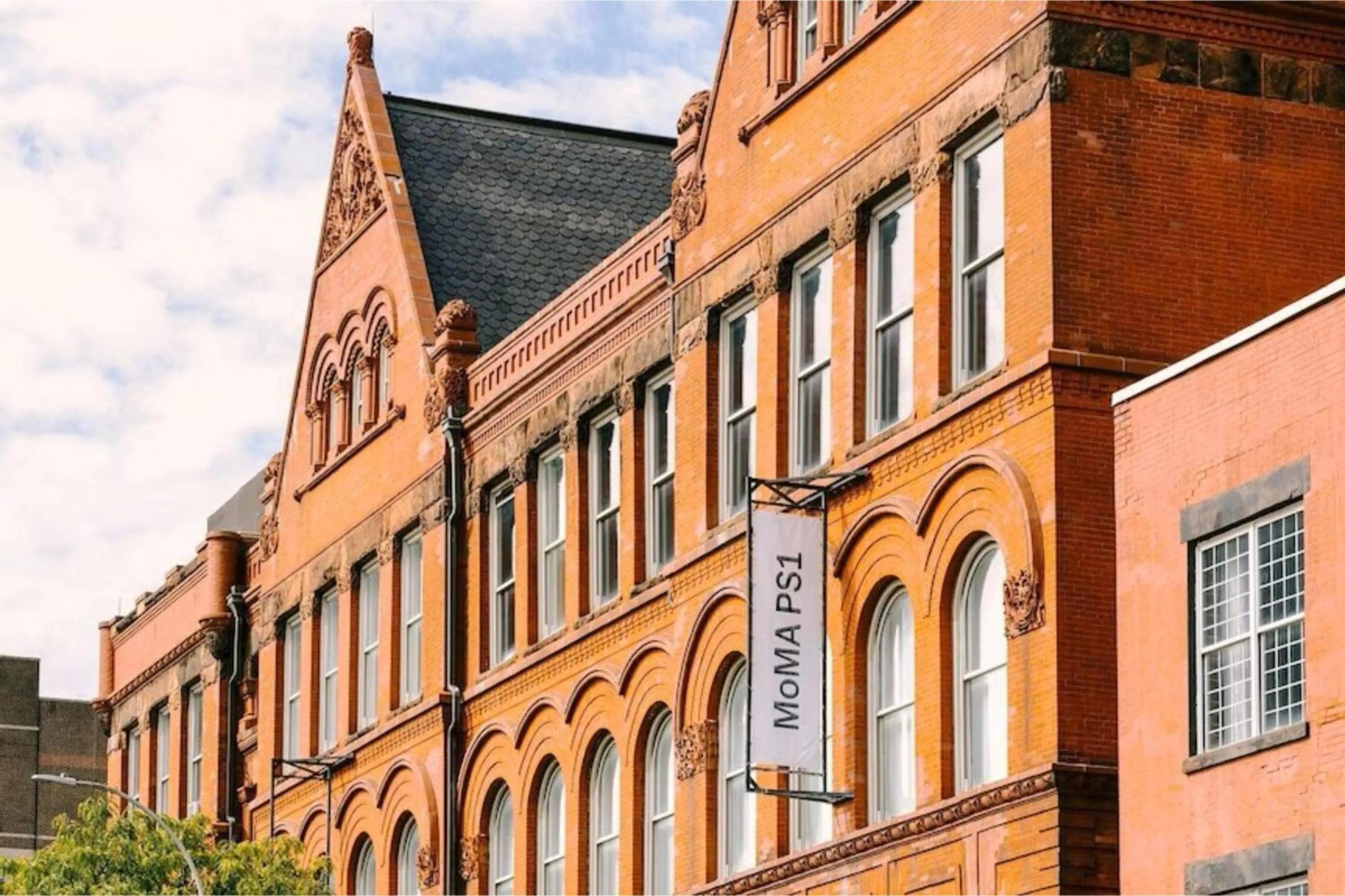 Landmark view in Dutch Hotel Long Island City New York , Belvilla District 6 Formerly Sonder