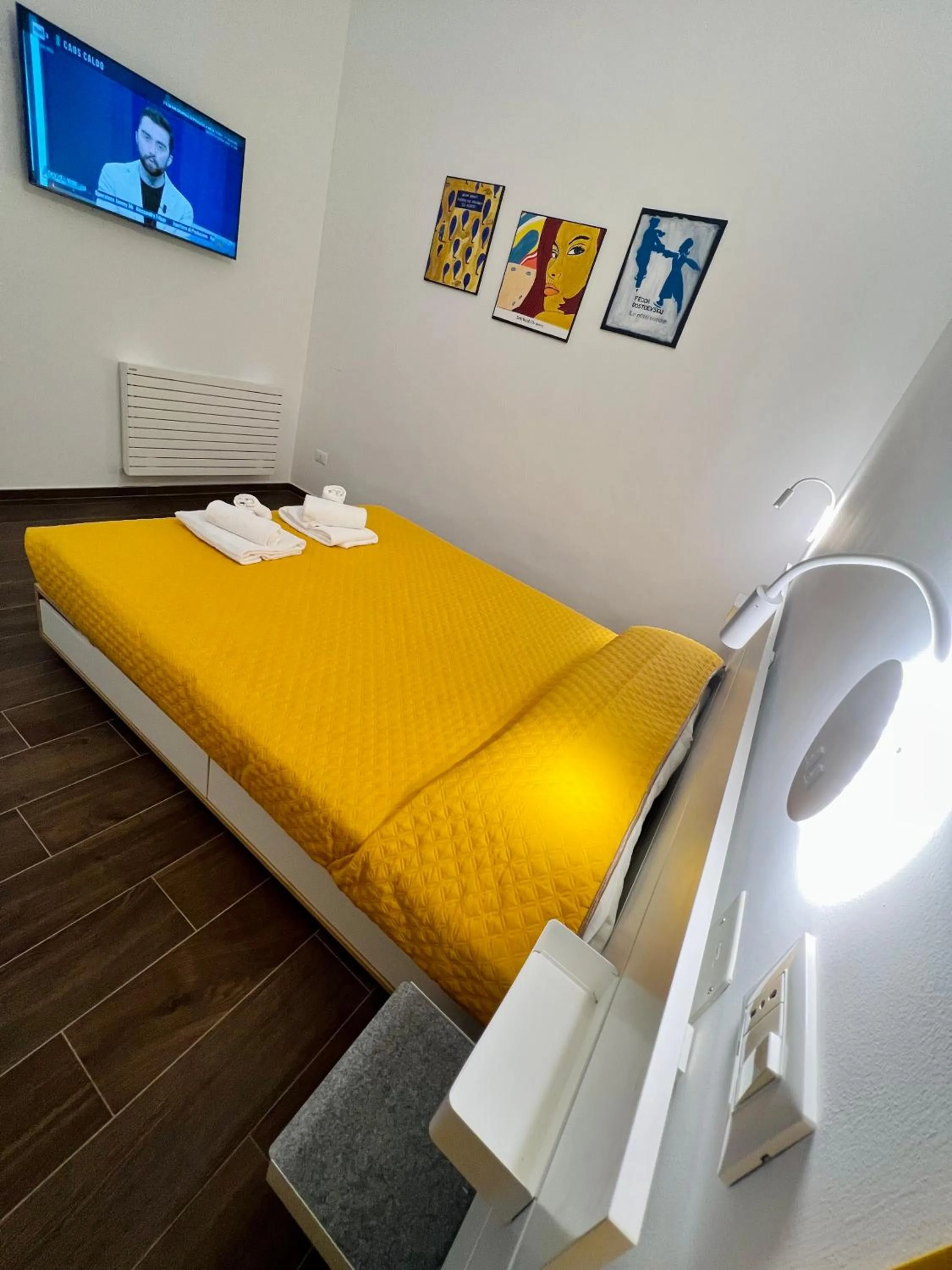 Bedroom, Bed in B&B letterario Palazzo Pistocchi