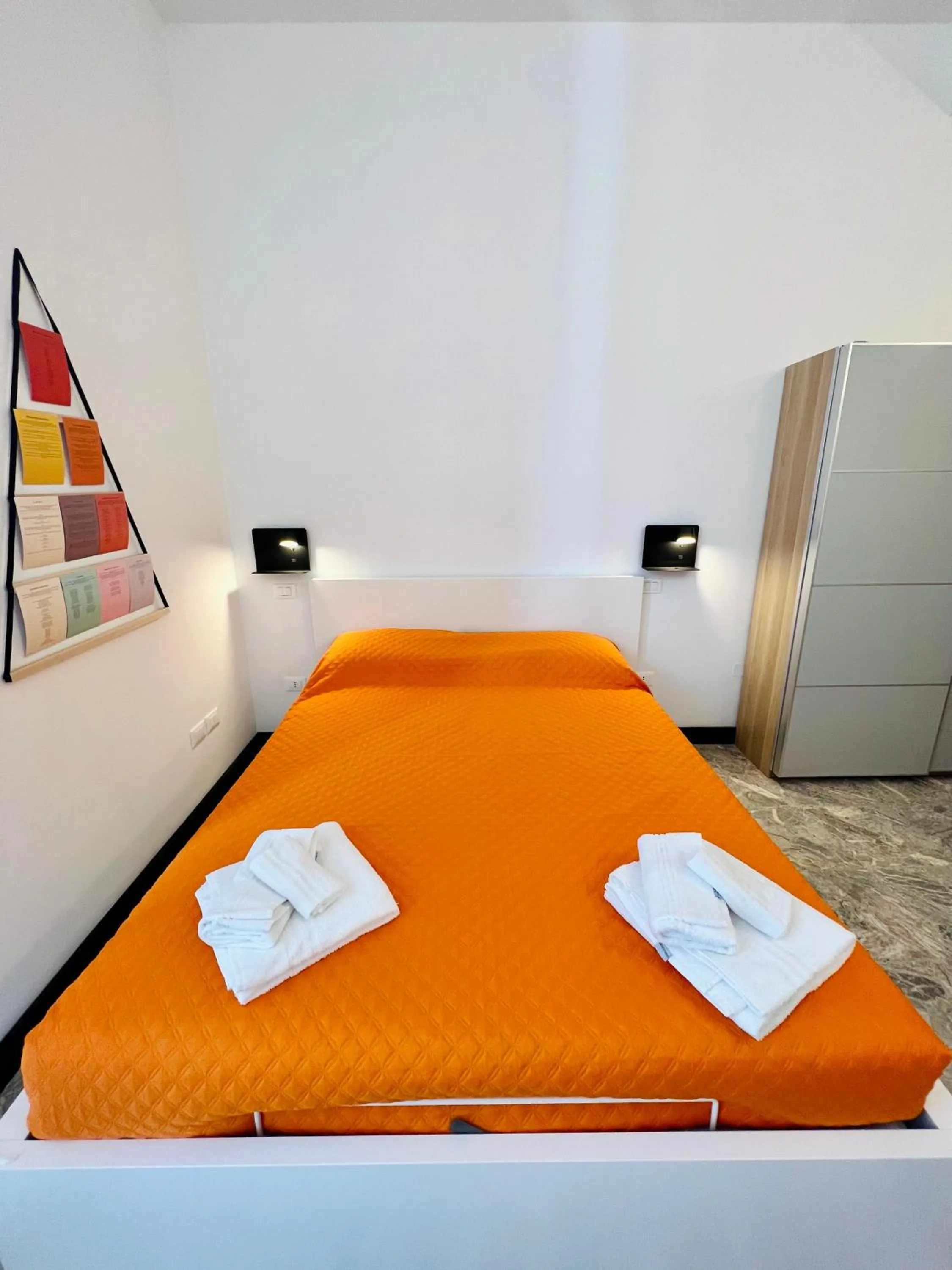 Bedroom, Bed in B&B letterario Palazzo Pistocchi