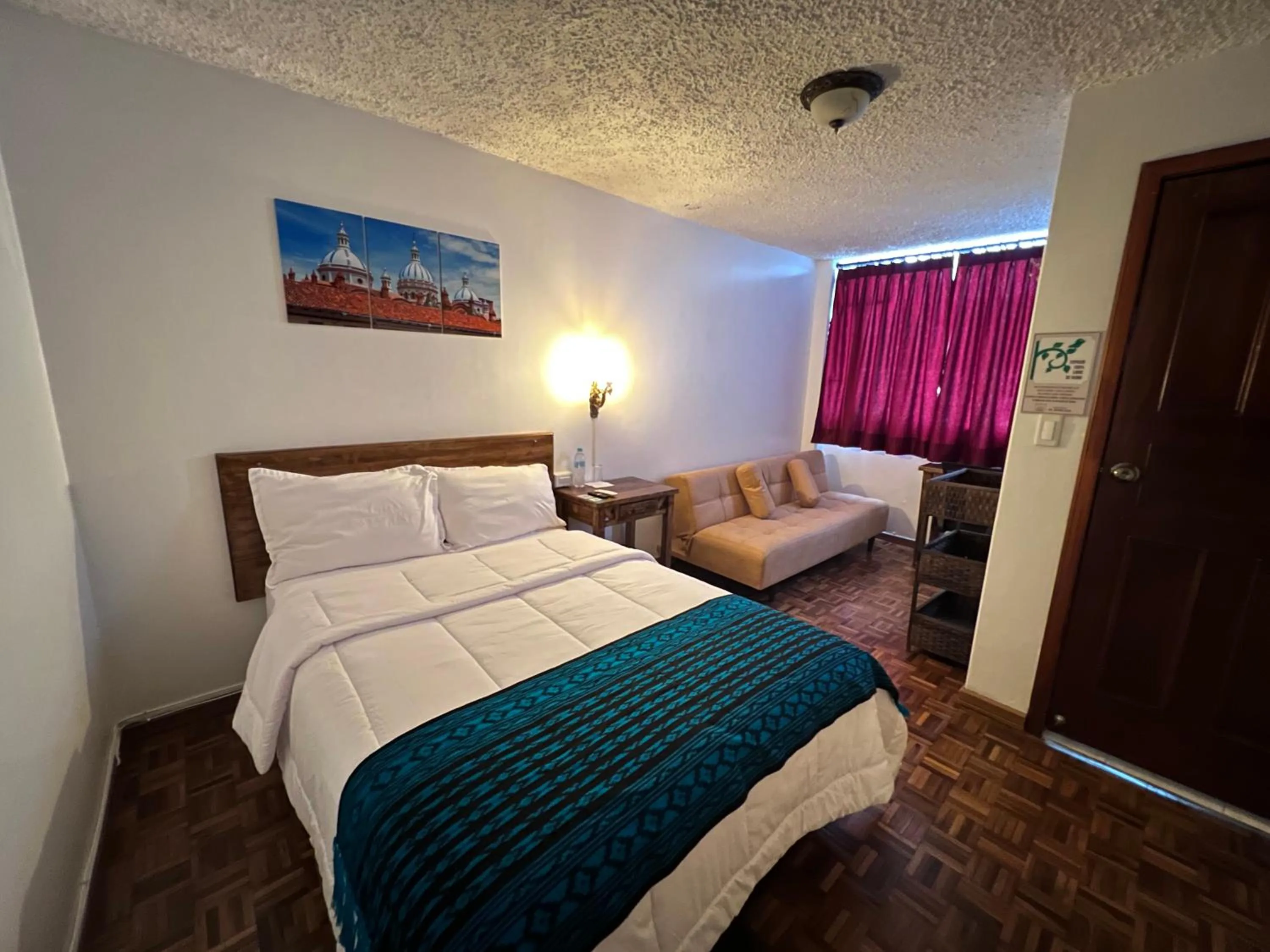 Bed in Hotel El Morlaco