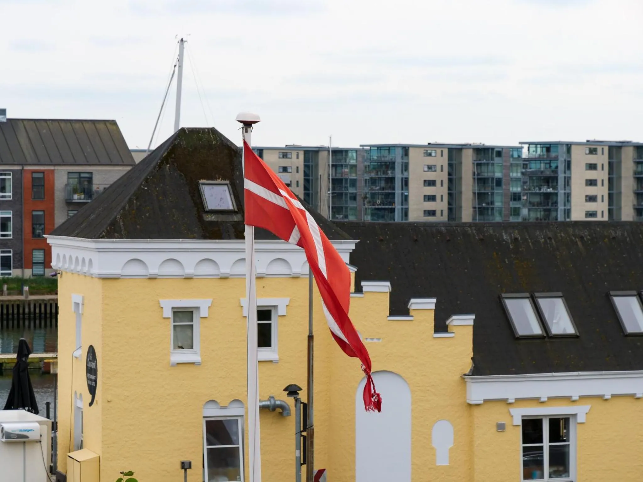 Property building in Hotel Villa Gulle