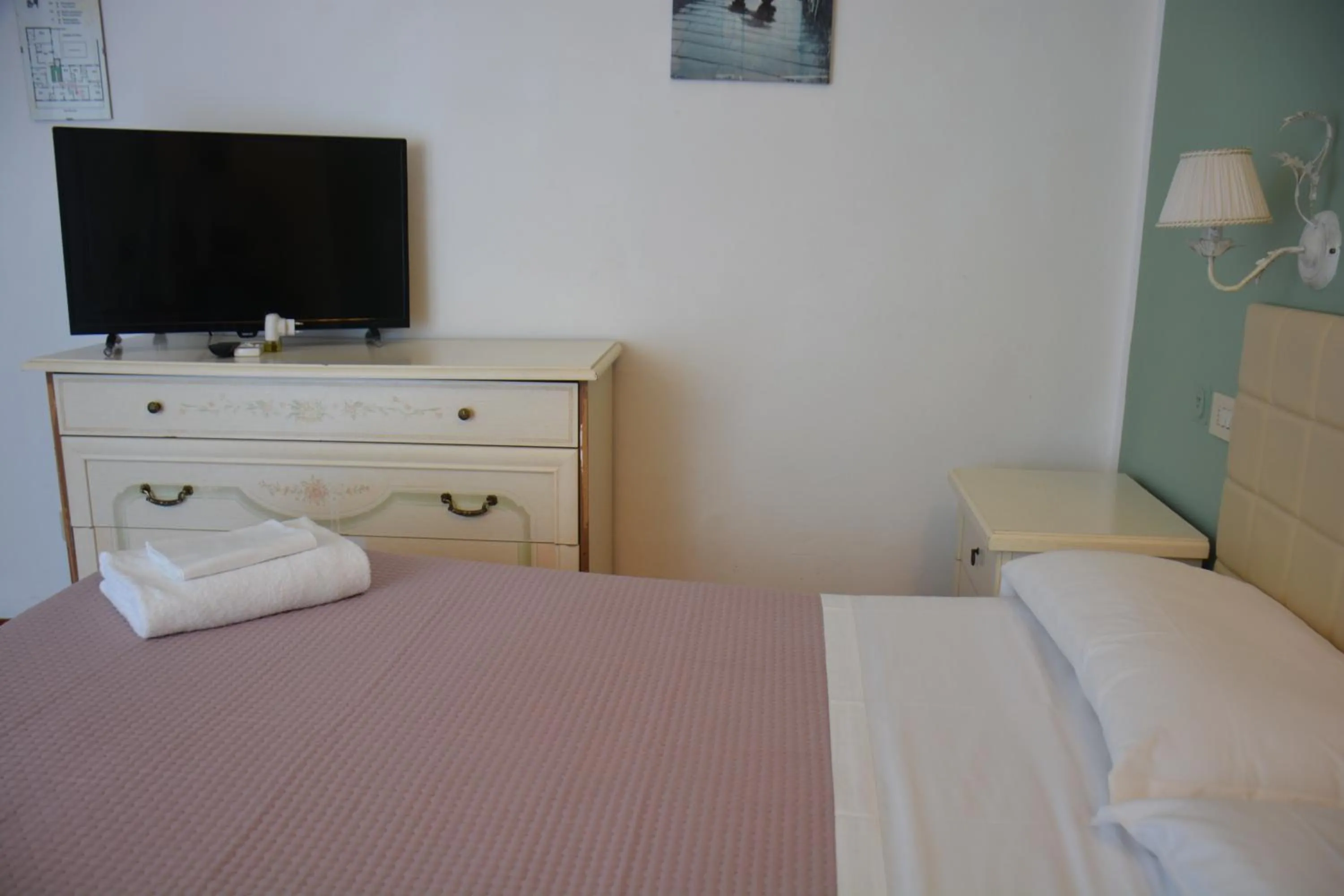 Bed in Hotel Cordova