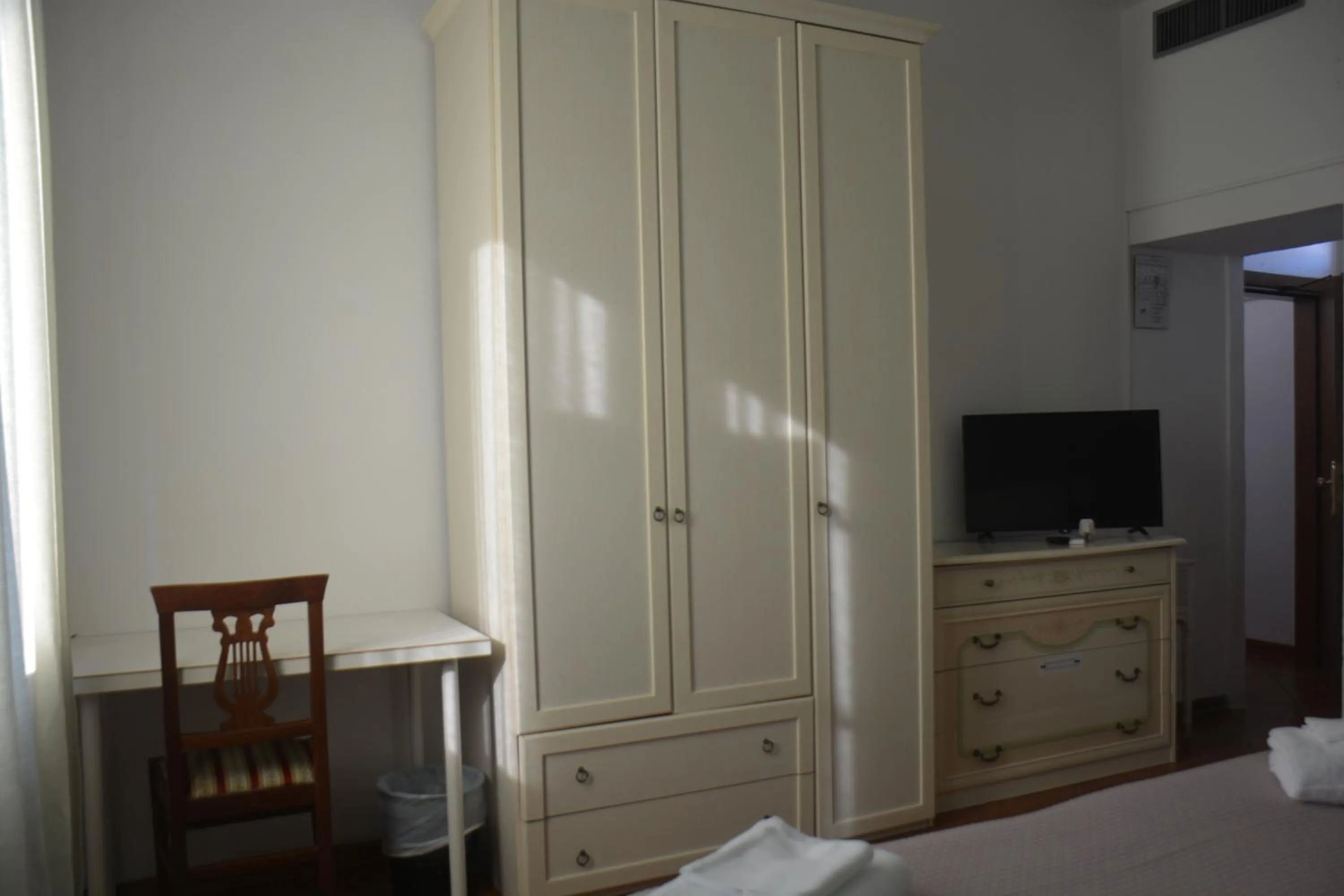 Bed in Hotel Cordova