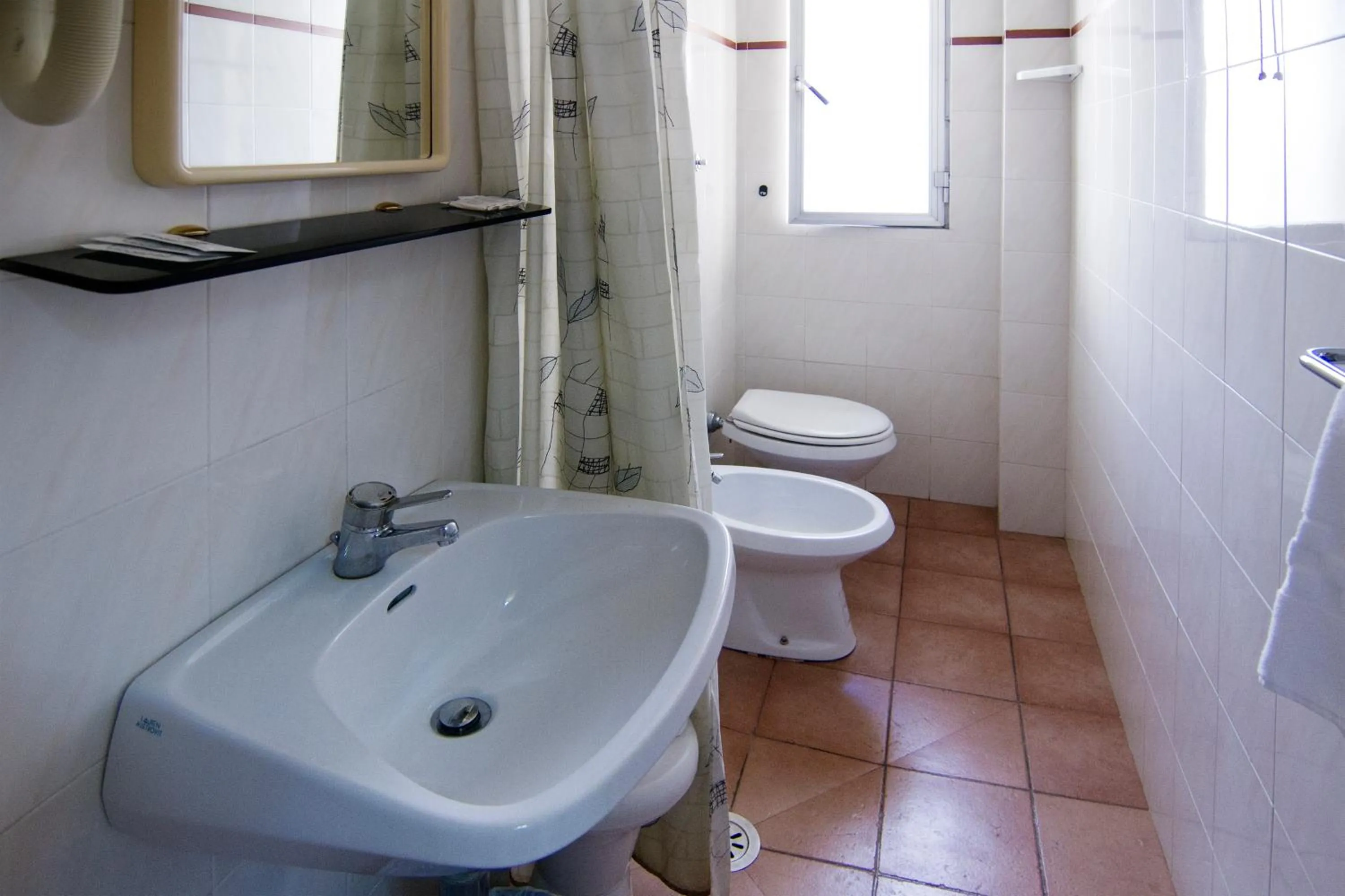 Bathroom in Hotel Cordova