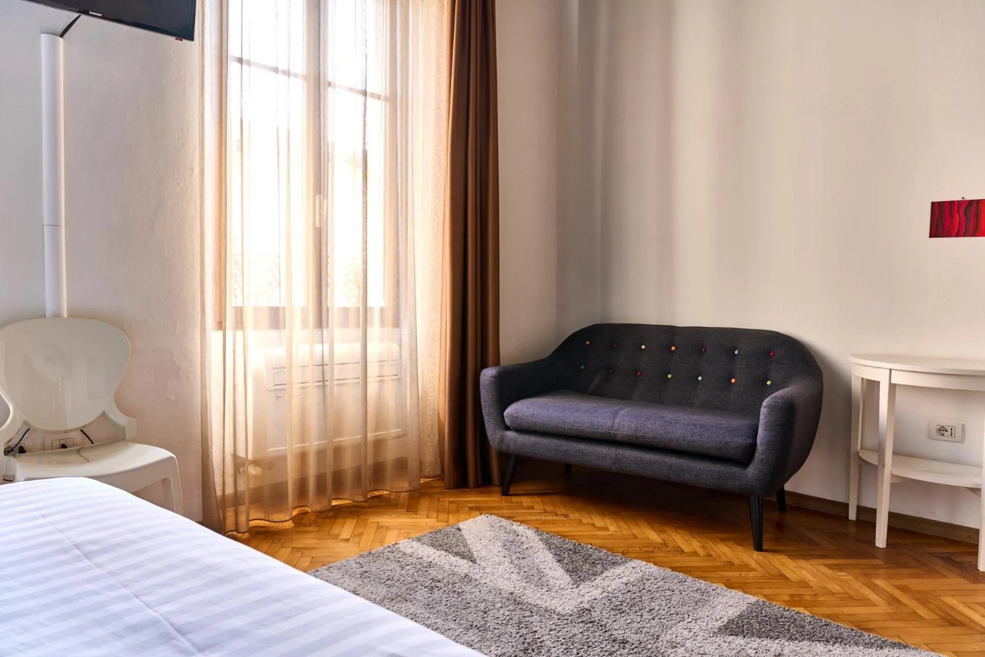 Photo of the whole room, Bed in Al Cavour 34