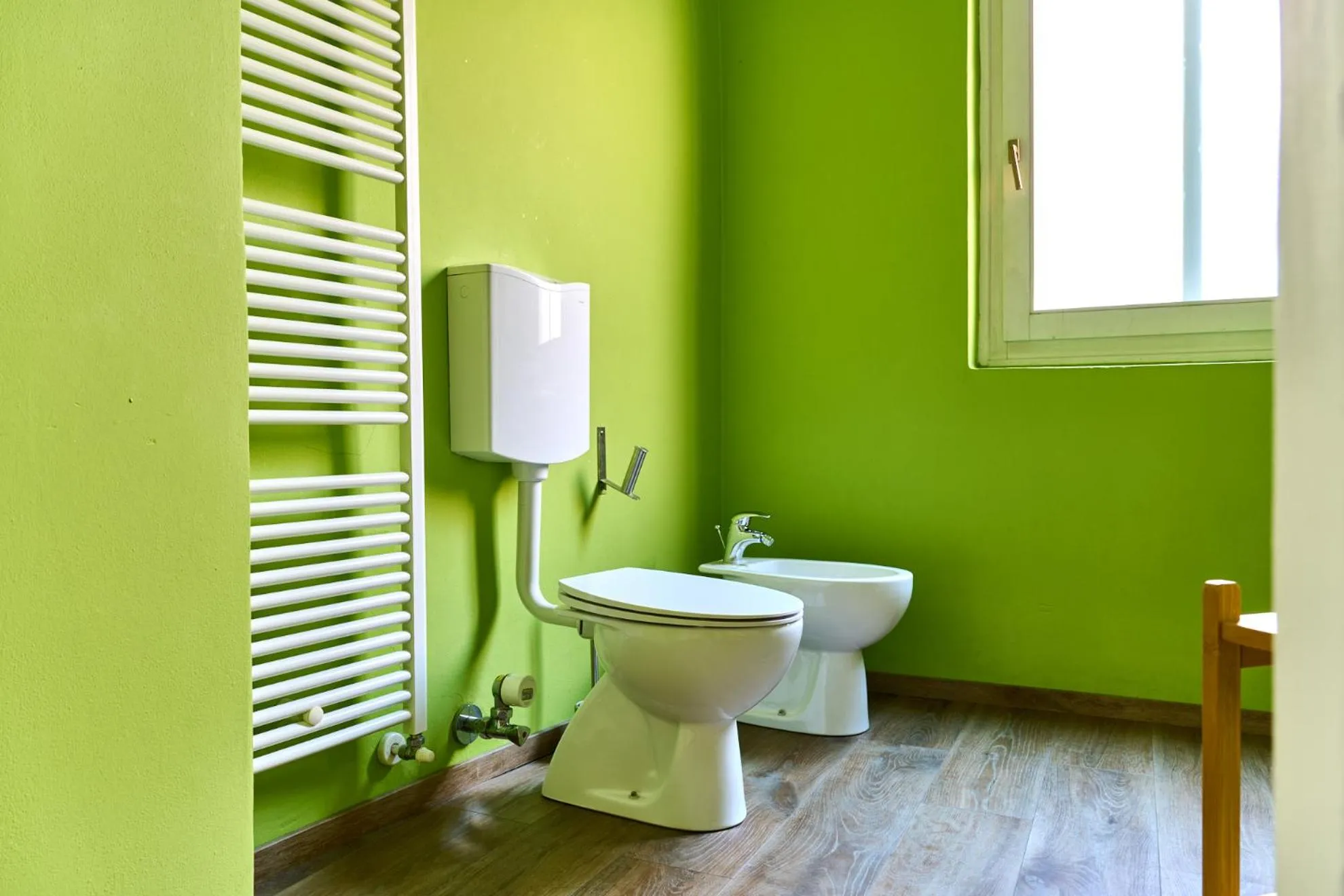 Toilet in Al Cavour 34