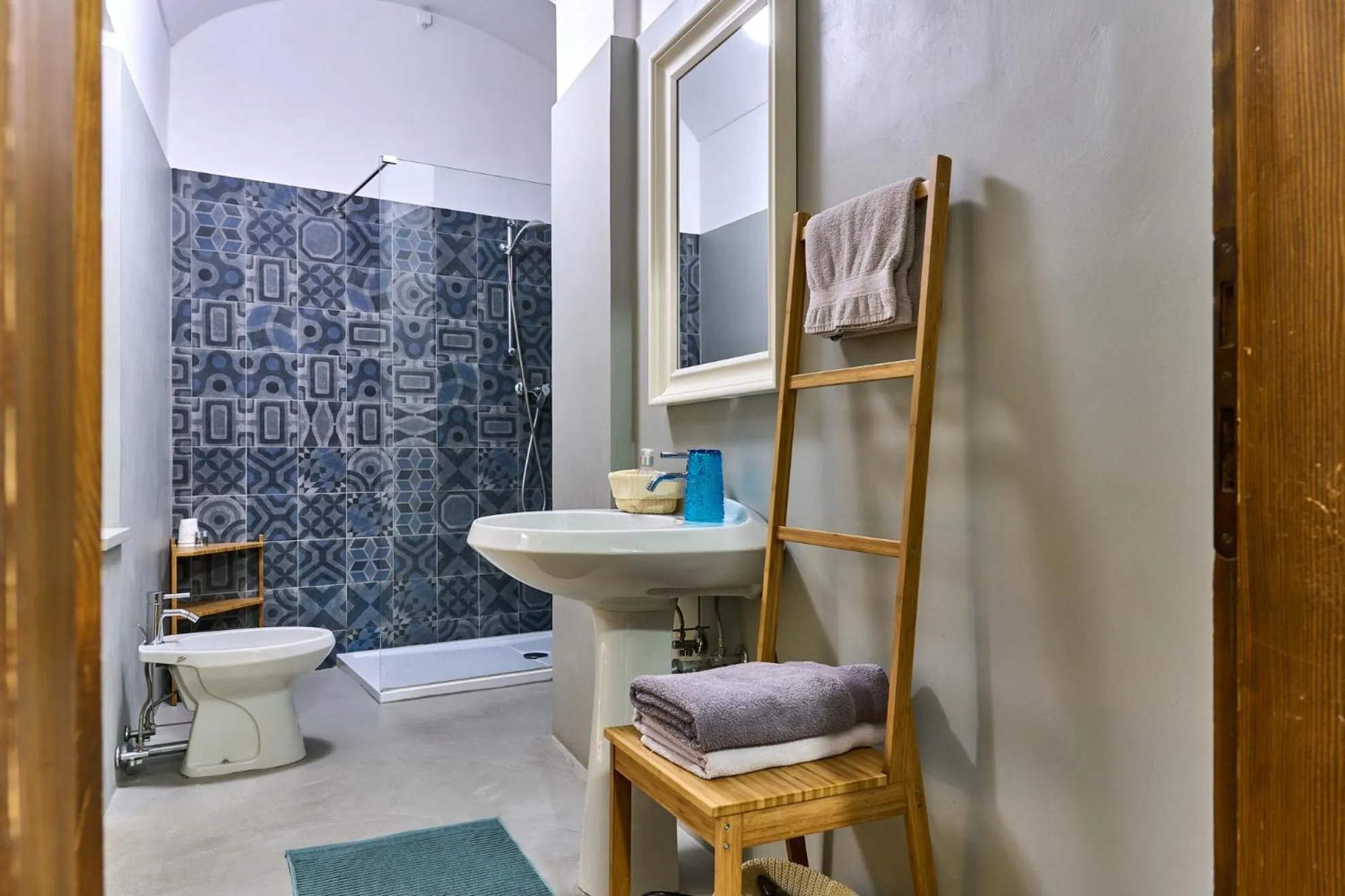 Shower in Al Cavour 34