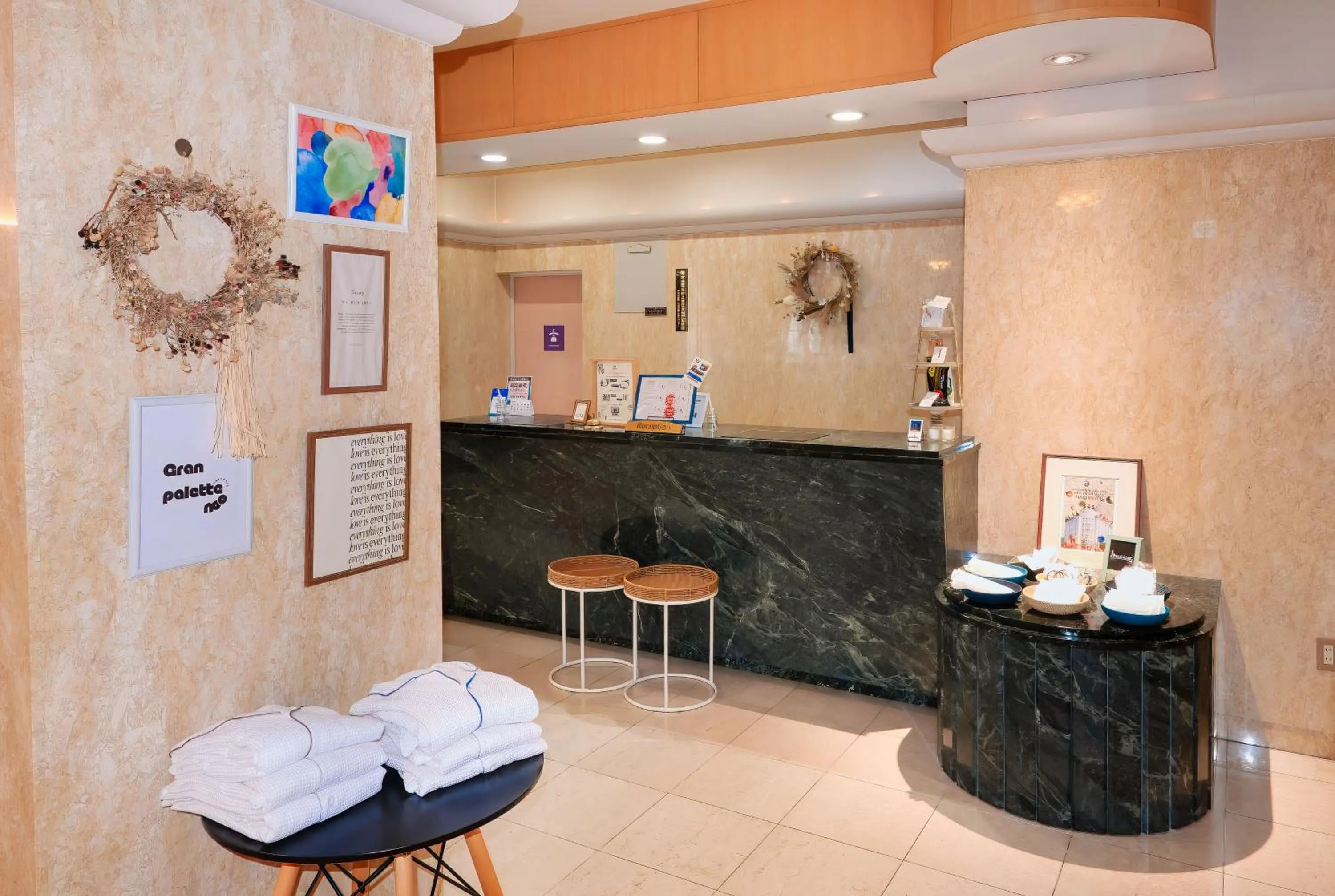 Lobby or reception in Gran Palette Hakodate