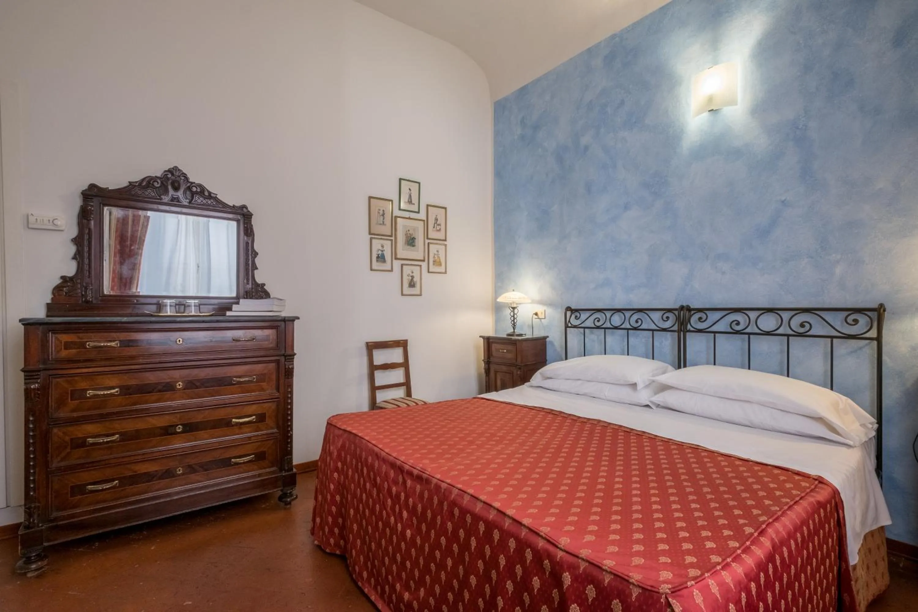 Bedroom, Bed in B&B Home in Florence