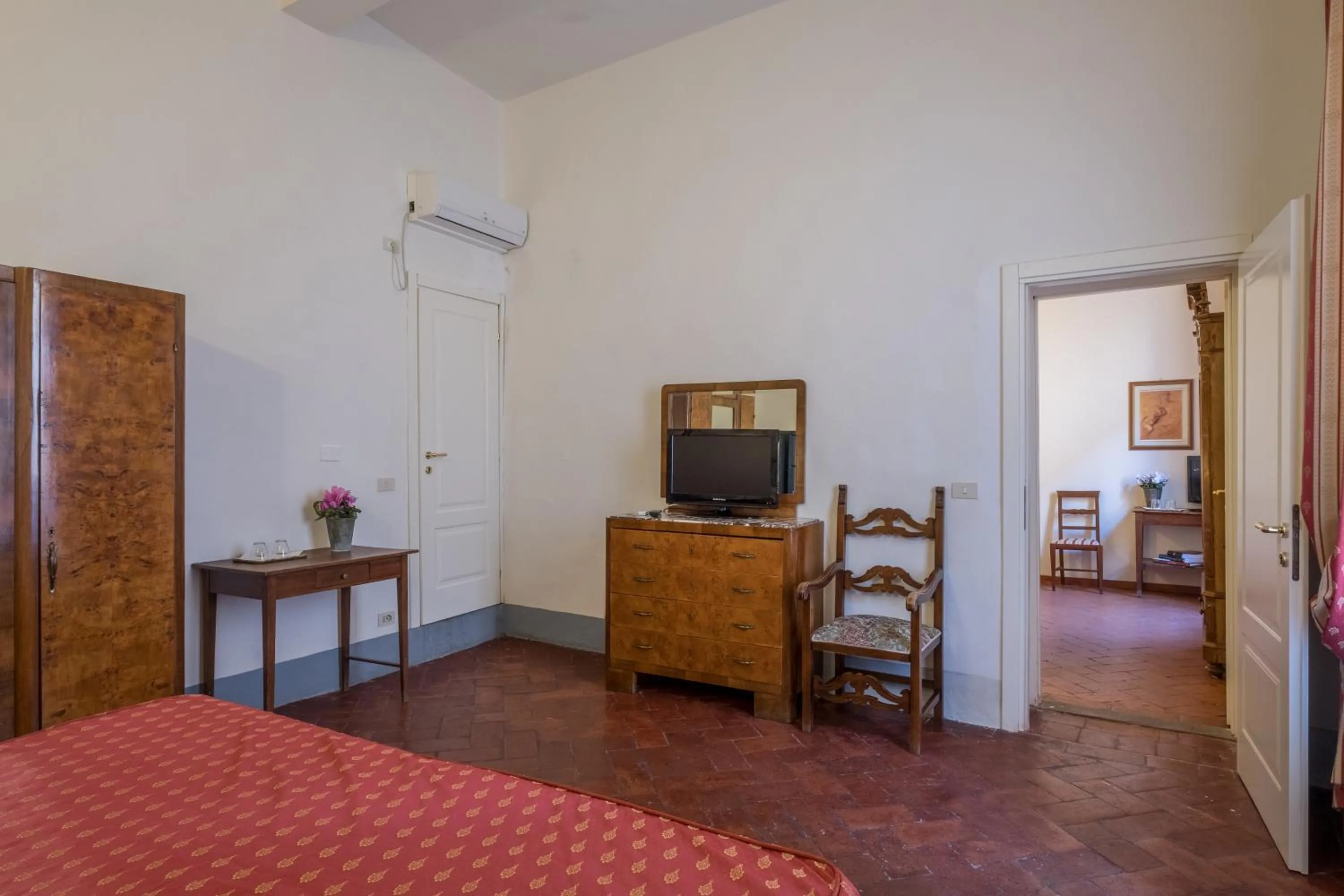 Bedroom, Bed in B&B Home in Florence