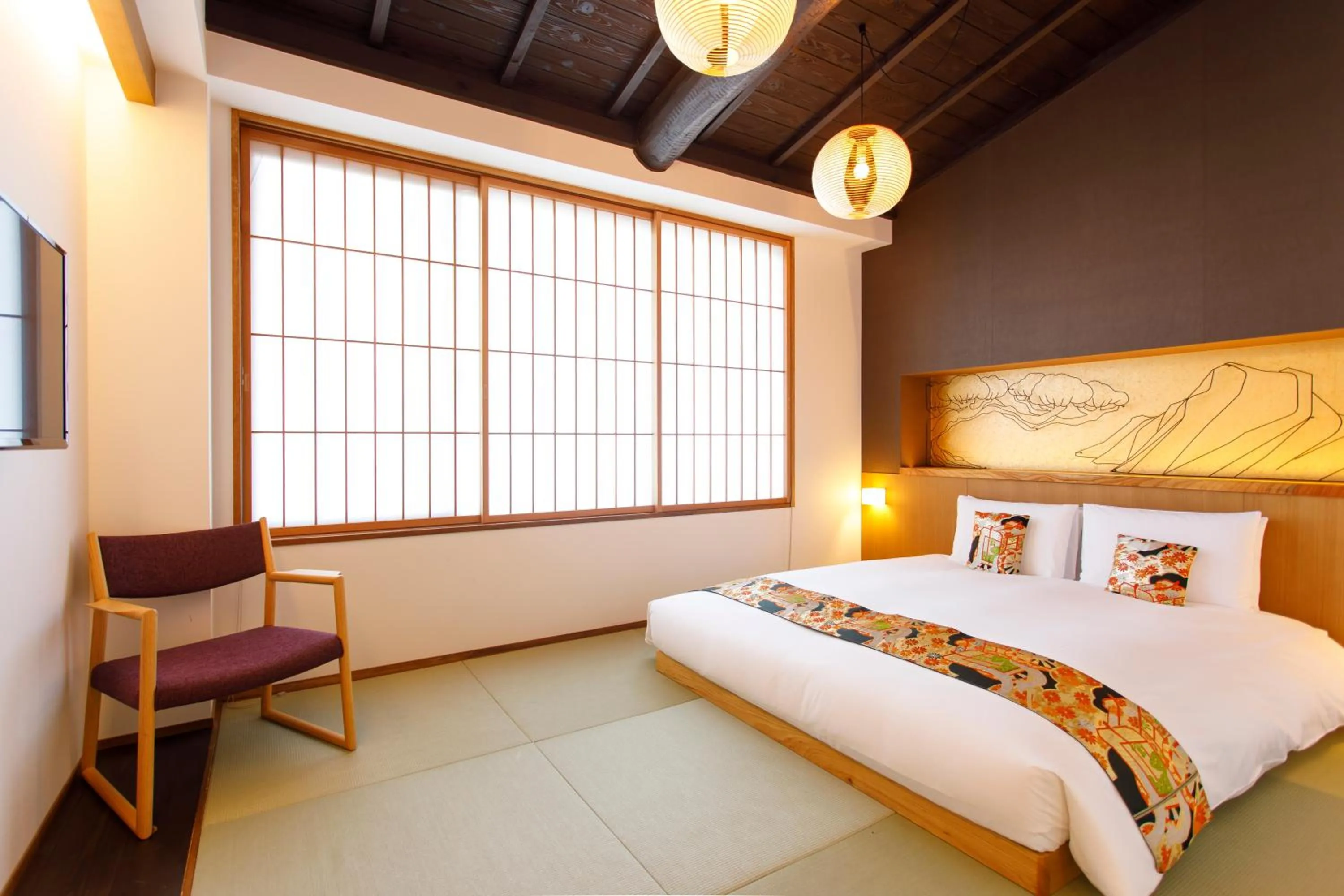 Photo of the whole room, Bed in Gion Misen Furumonzen