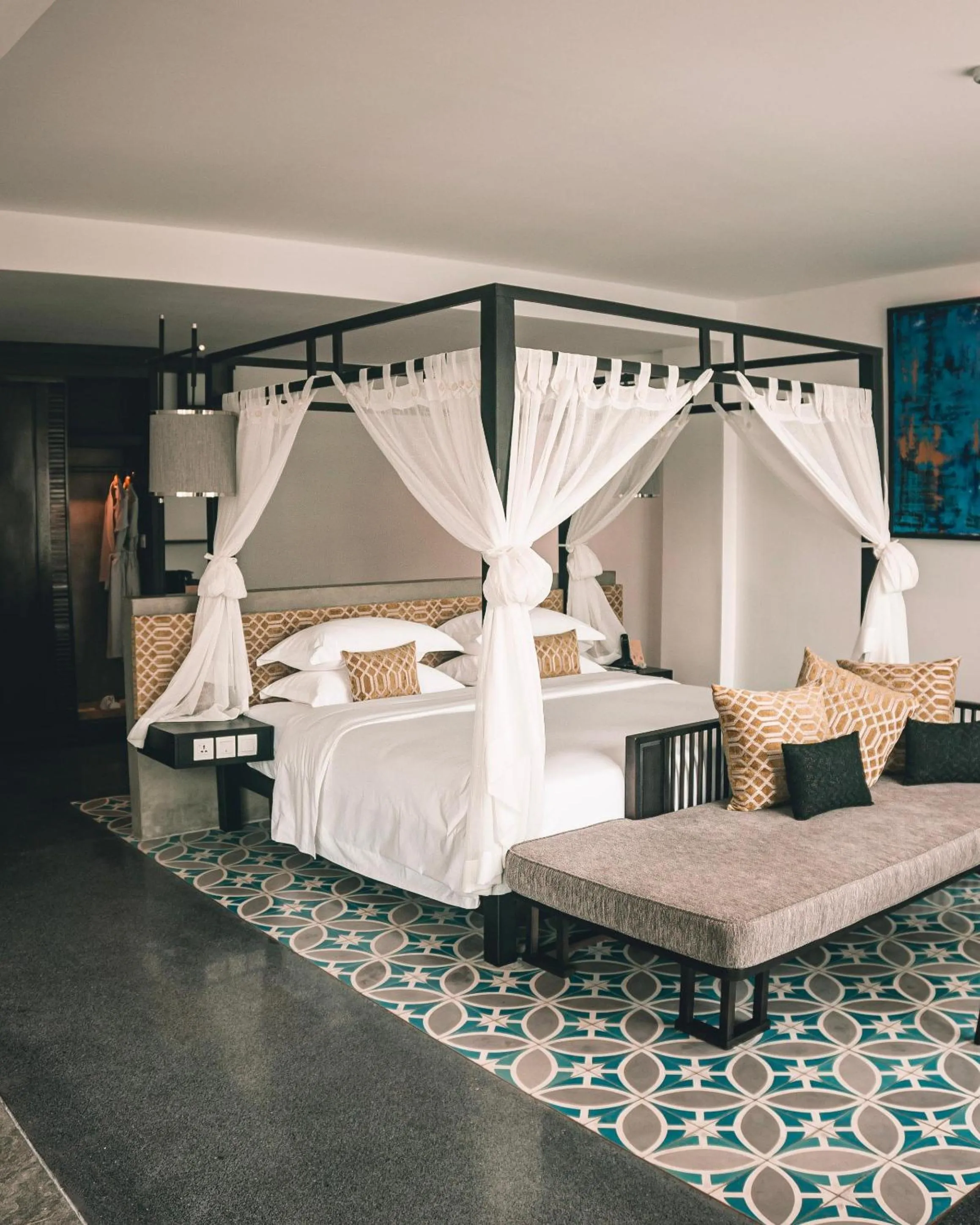 Photo of the whole room, Bed in Hotel Vellita Siem reap