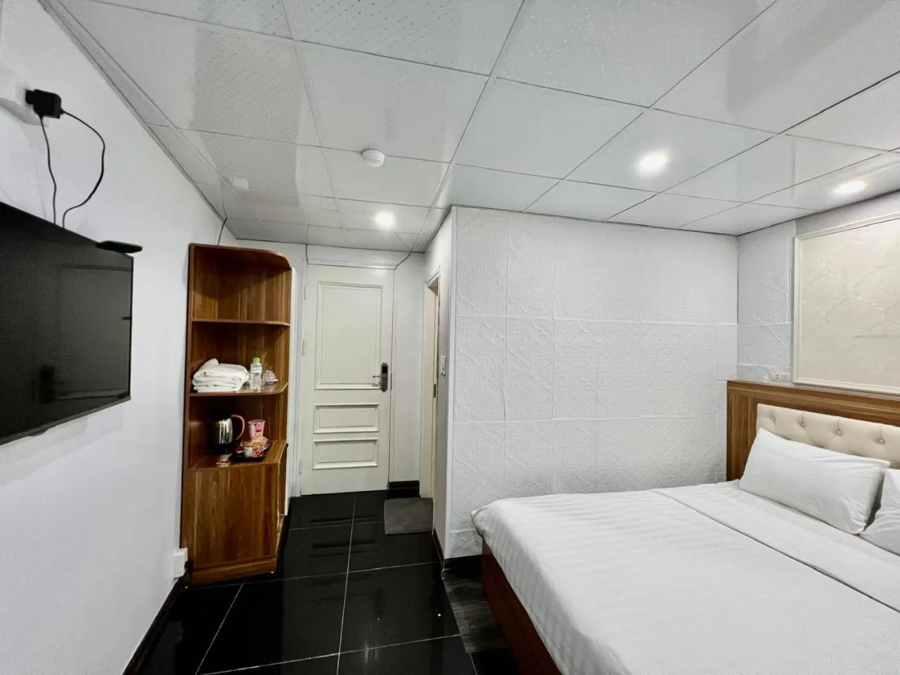 Bed in Sen Hotel My Dinh Song Da 미딩