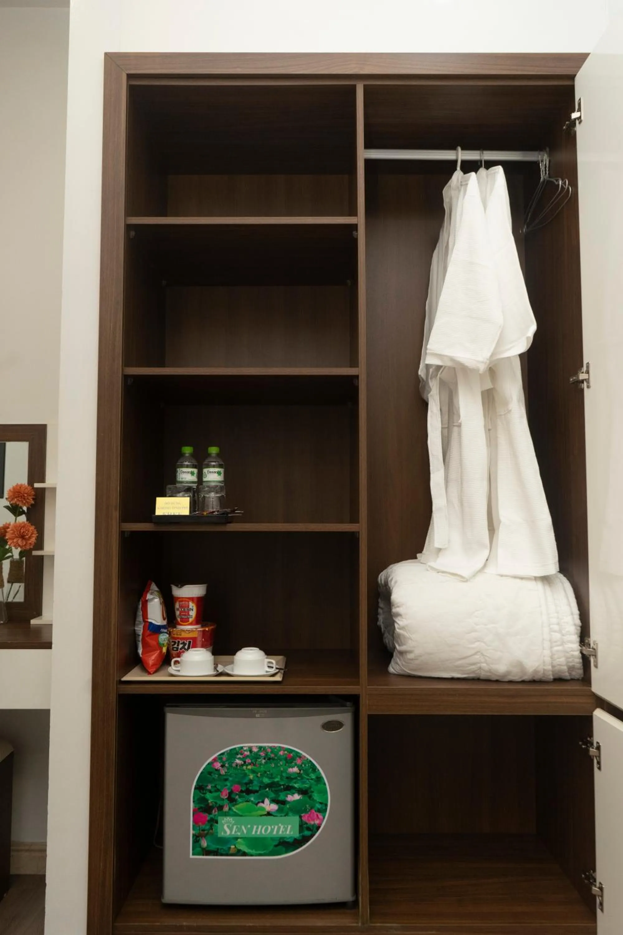 Restaurant/places to eat in Sen Hotel My Dinh Song Da 미딩