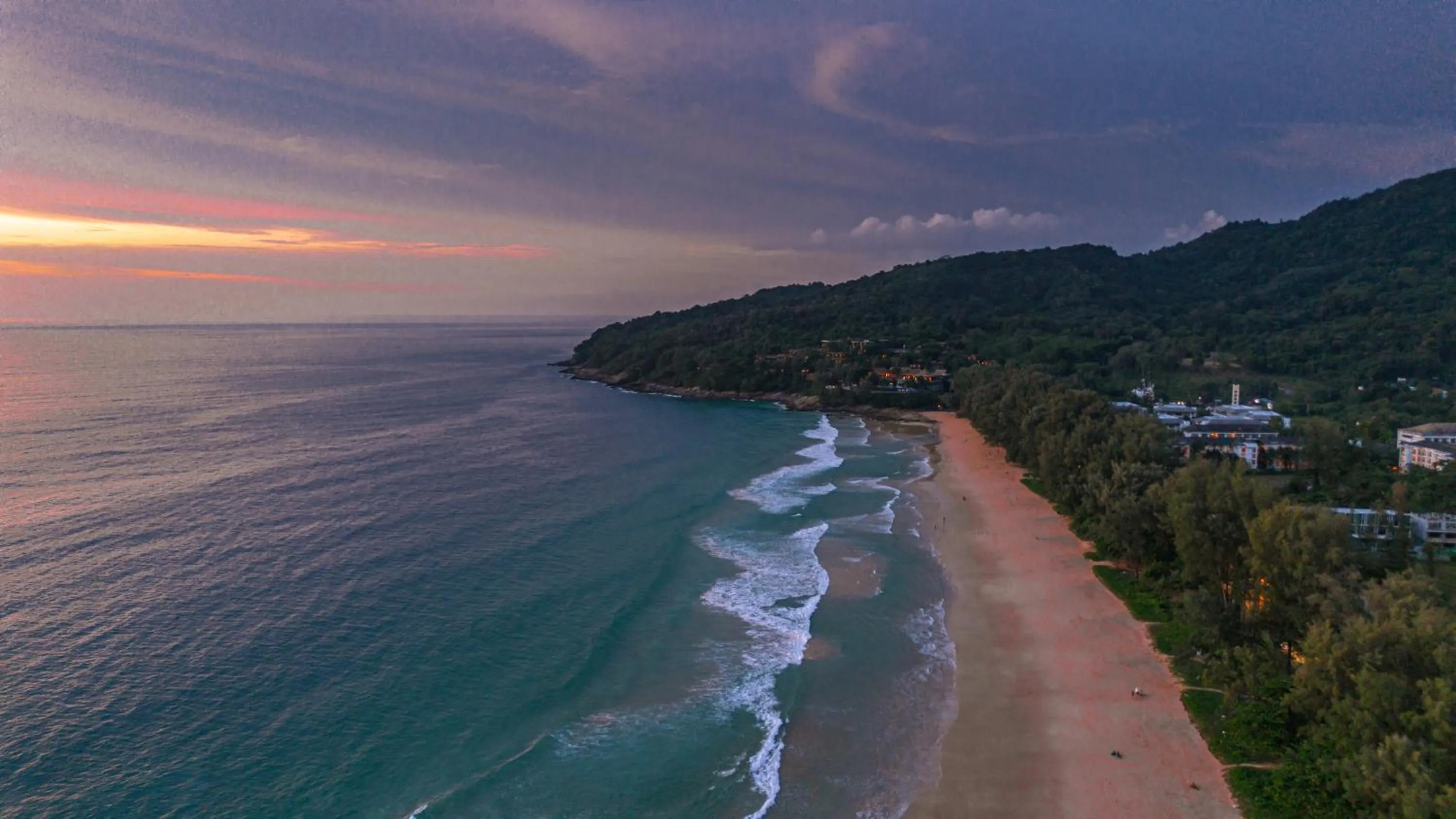 Beach in Sealord Naithon Beachfront Villa