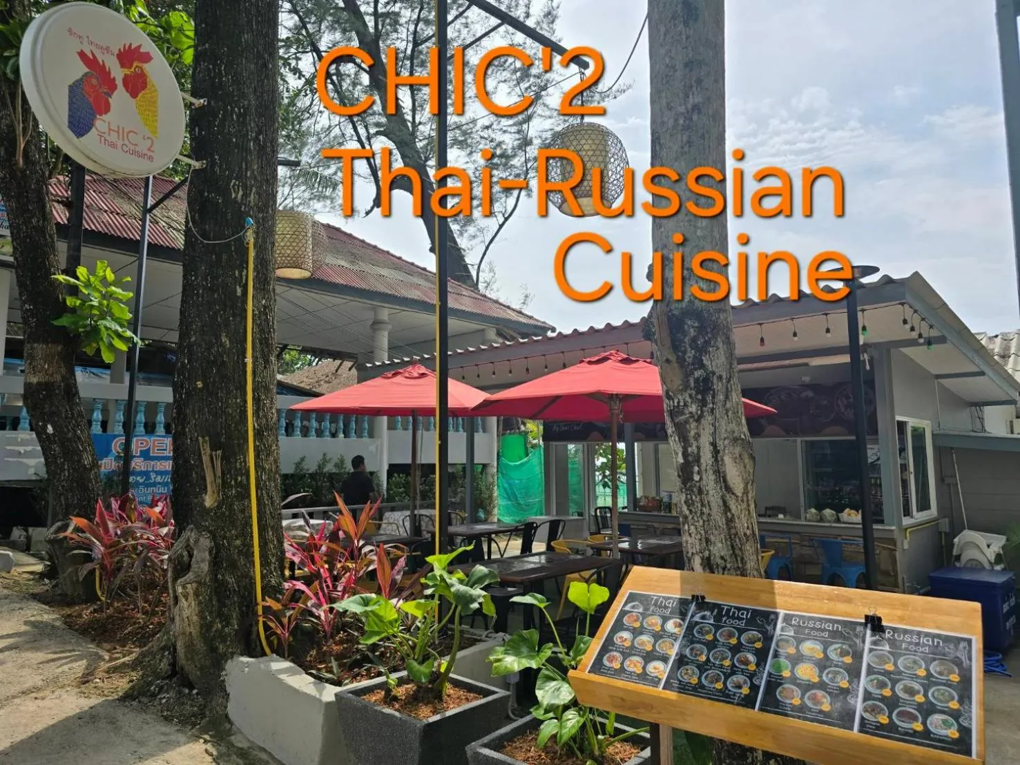 Lounge or bar in Sealord Naithon Beachfront Villa