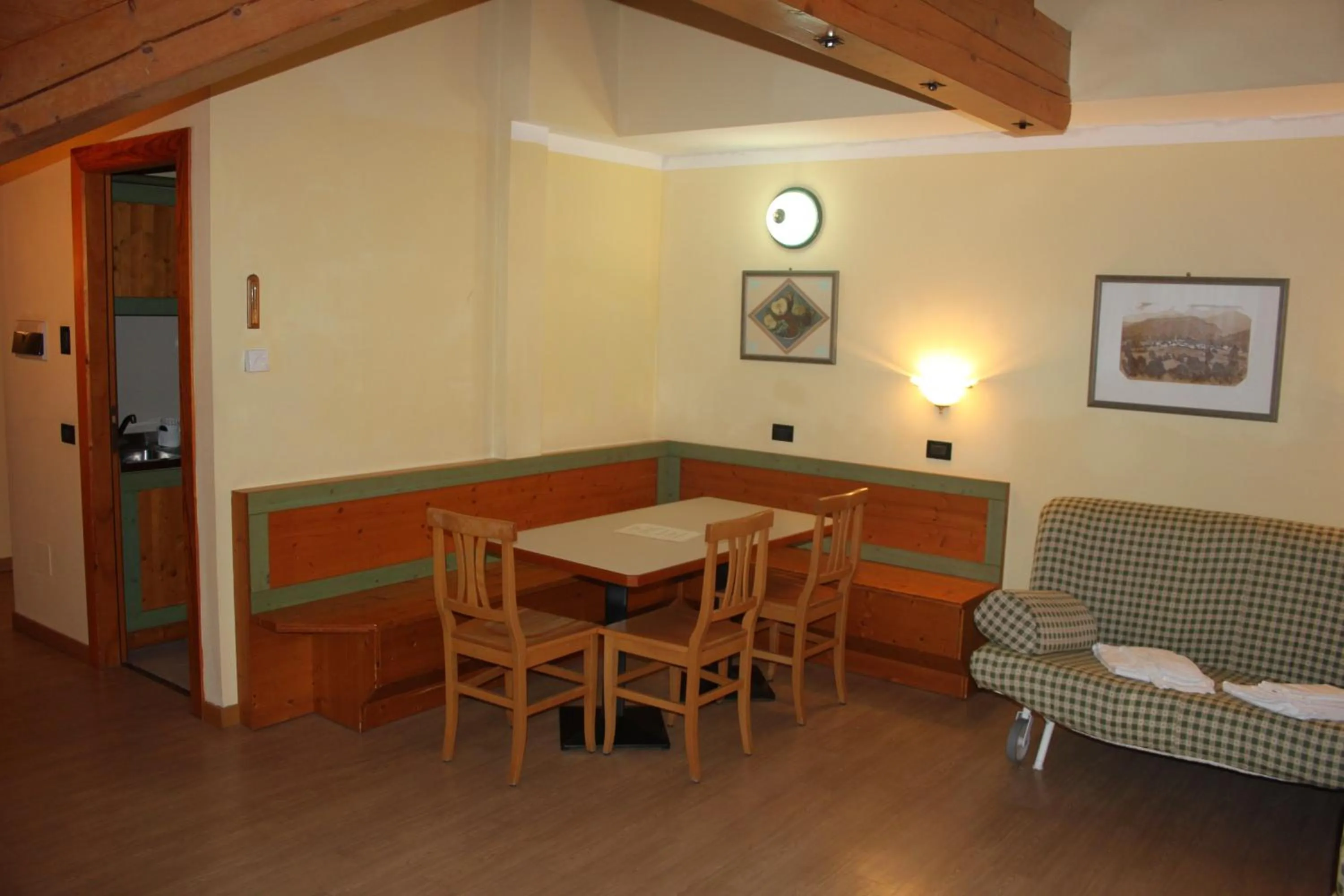 Dining area in Nevesole Folgarida Resort Aparthotel