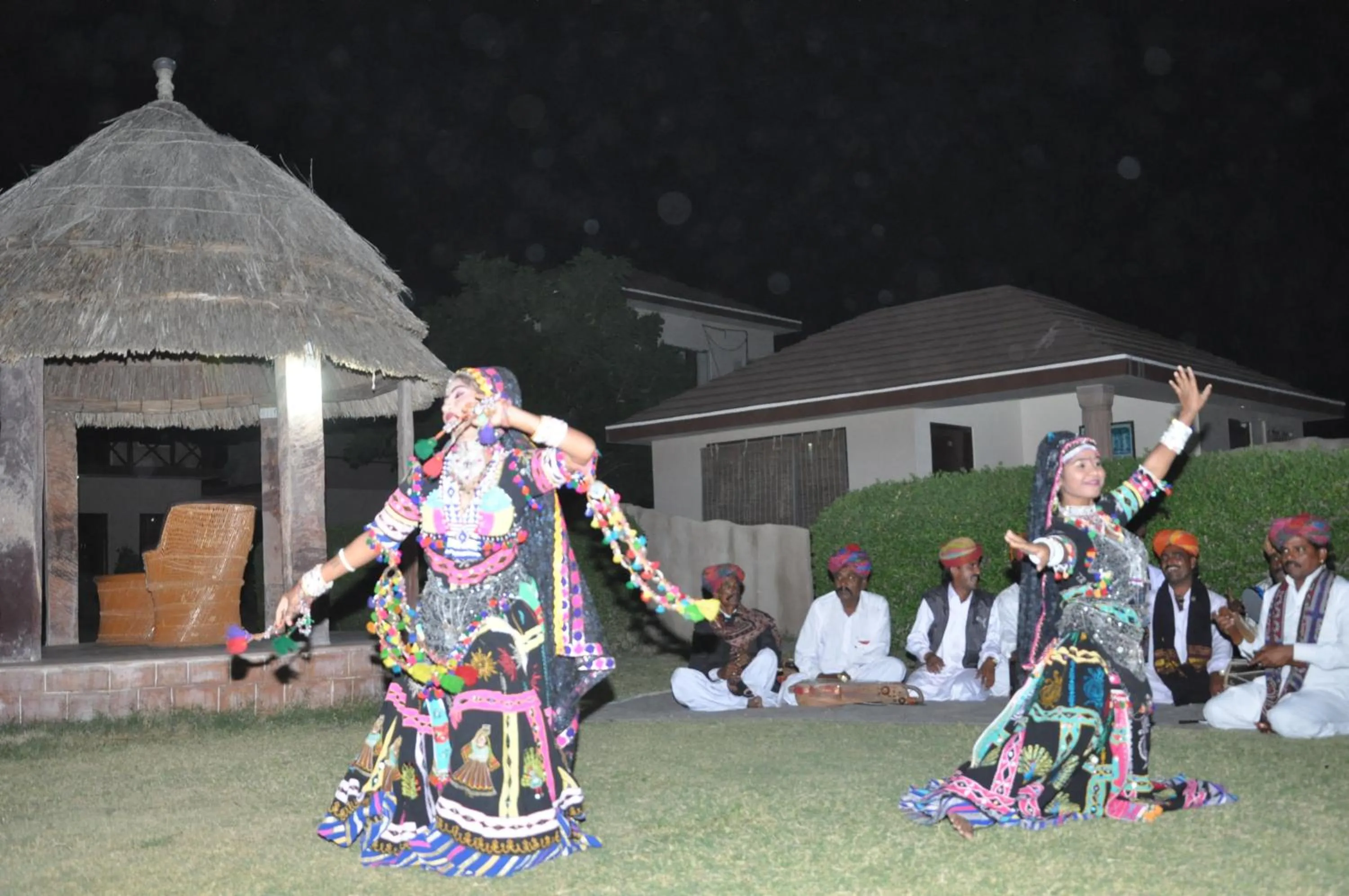 Evening entertainment in Kurja Resort