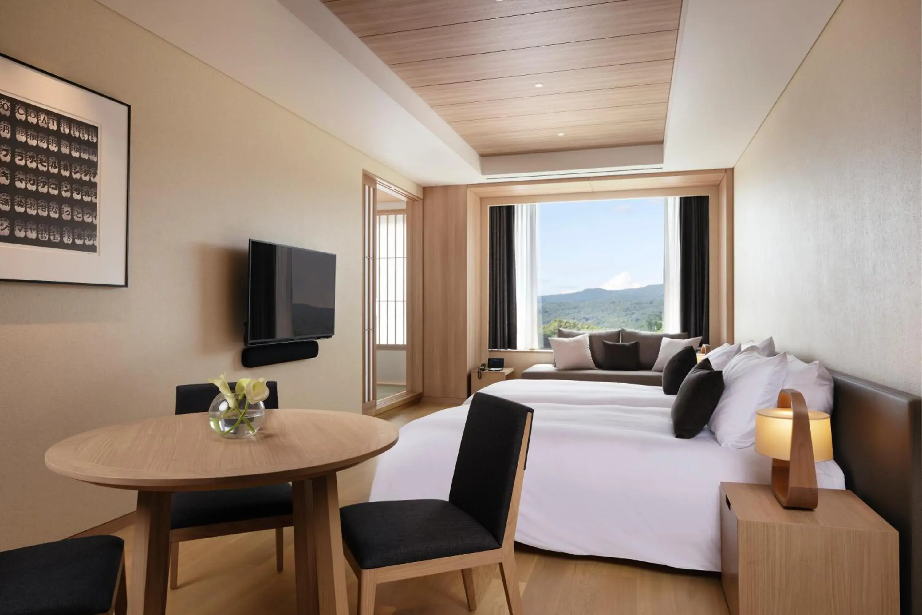 Photo of the whole room, Bed in Setsu Niseko Photo of the whole room, Bed in Setsu Niseko