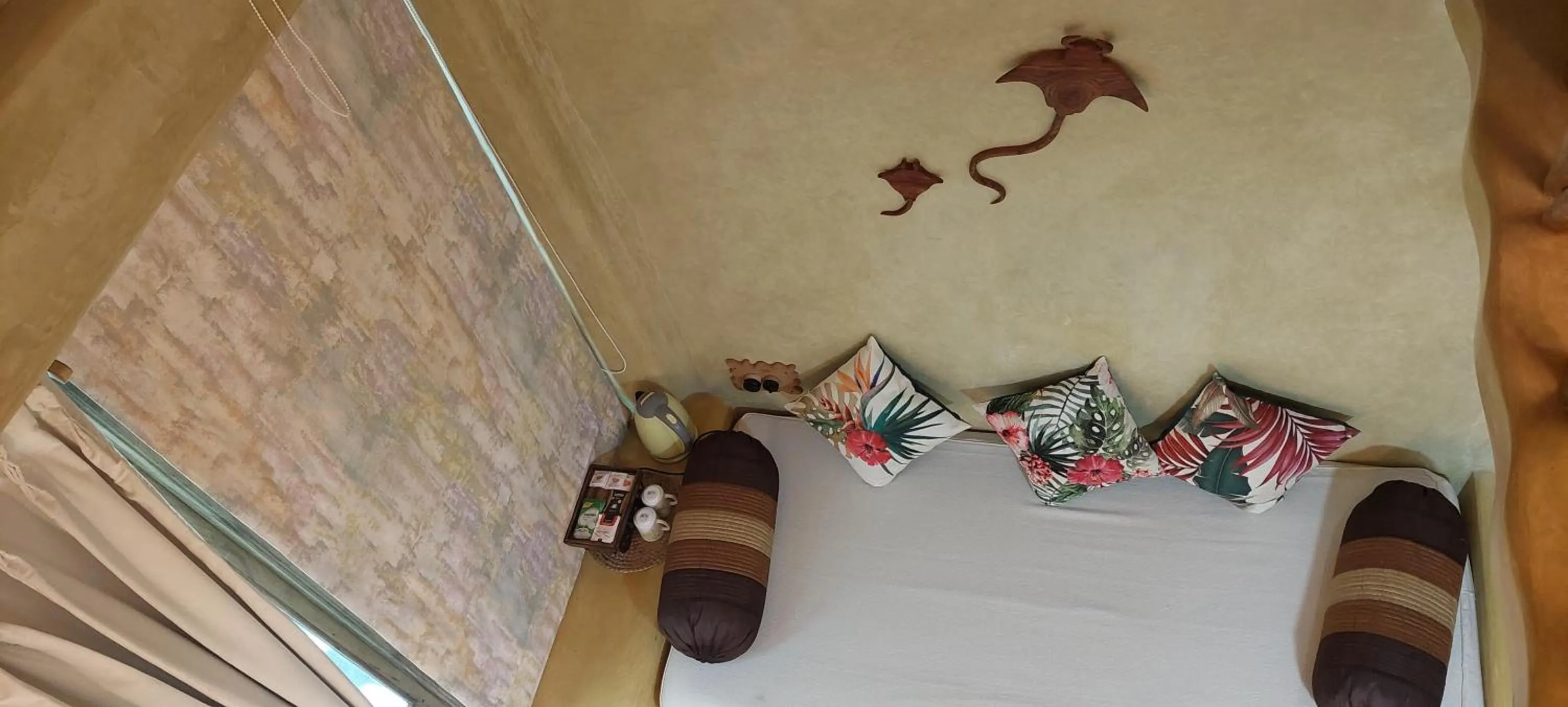 Patio, Bed in Matsya