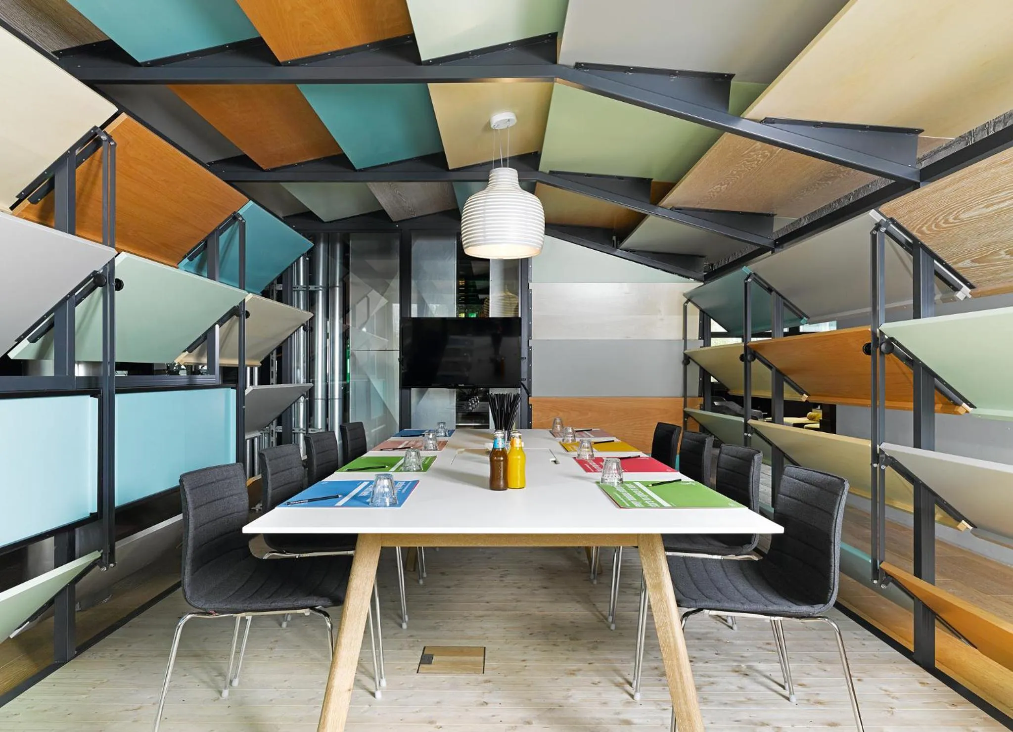 Meeting/conference room in 25hours Hotel Bikini Berlin