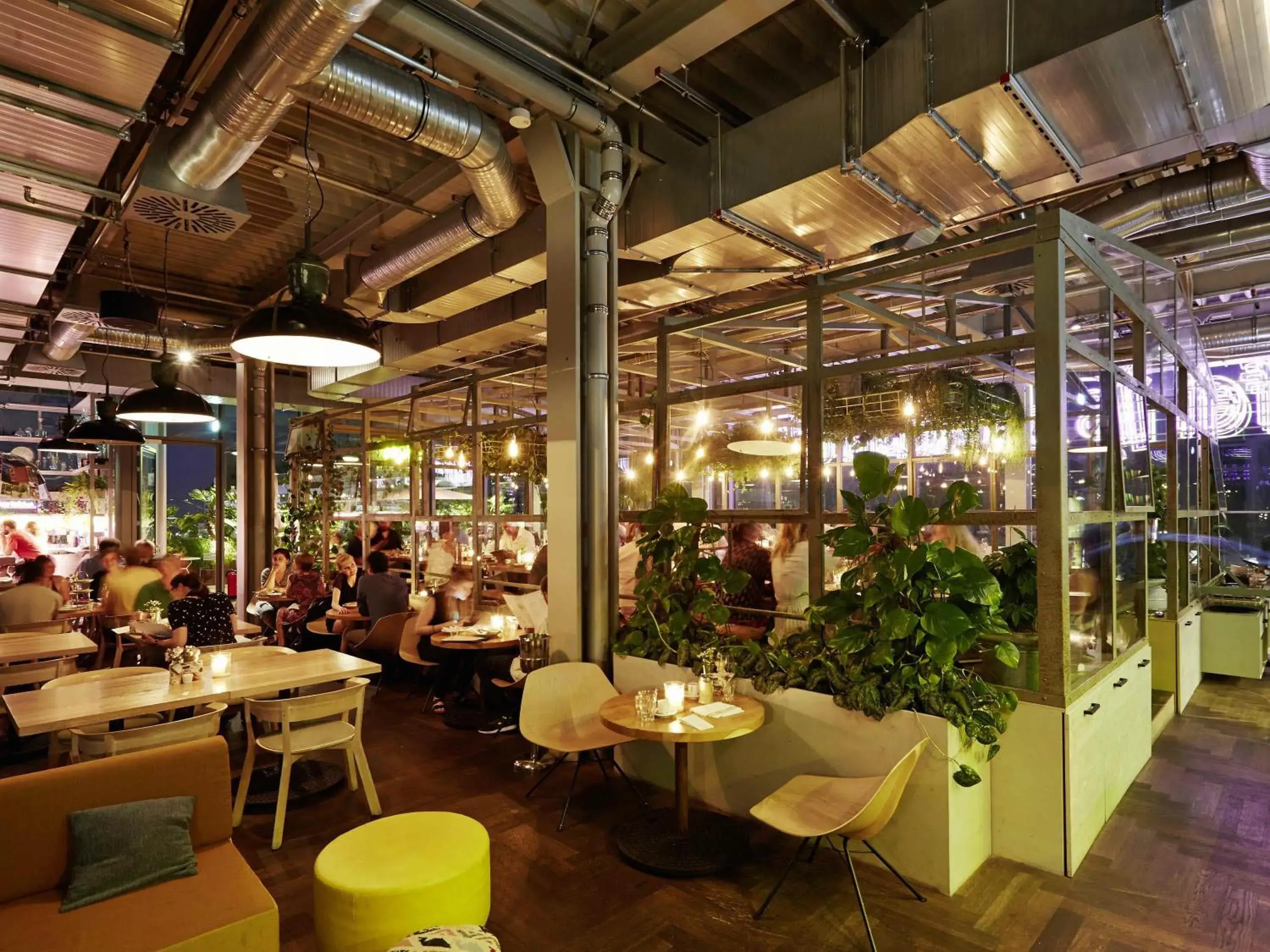 Restaurant/places to eat in 25hours Hotel Bikini Berlin Restaurant/places to eat in 25hours Hotel Bikini Berlin