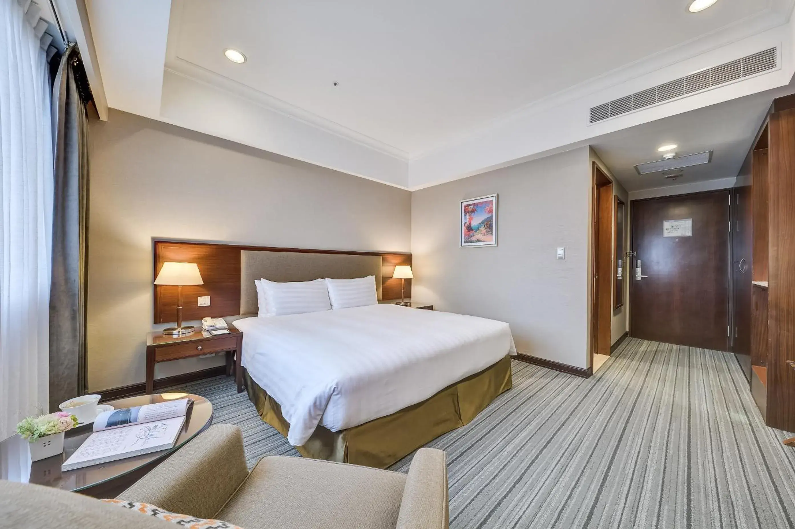 Photo of the whole room, Bed in Fuji Grand Hotel Photo of the whole room, Bed in Fuji Grand Hotel