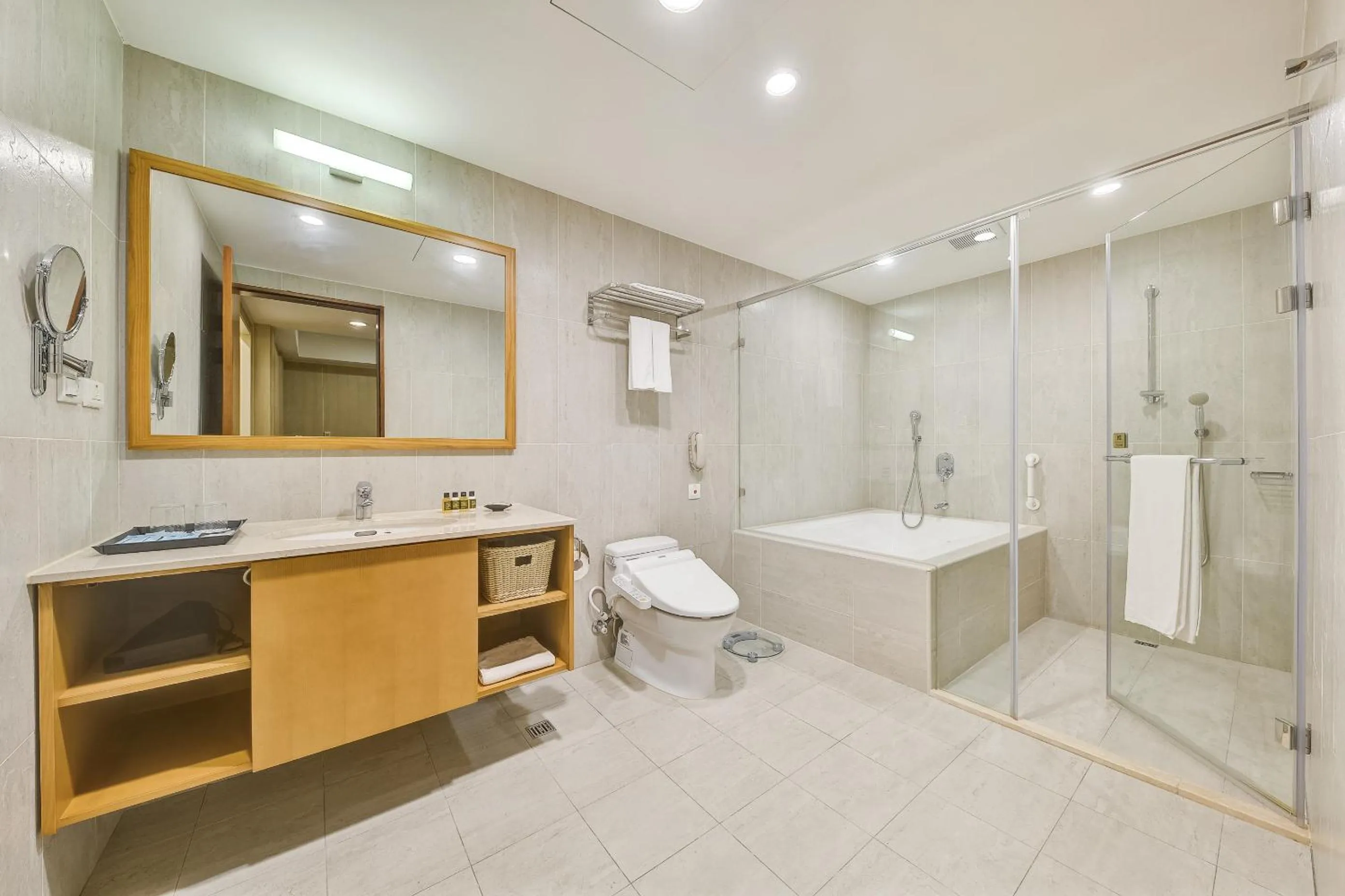 Shower in Forte Hotel Xizhi