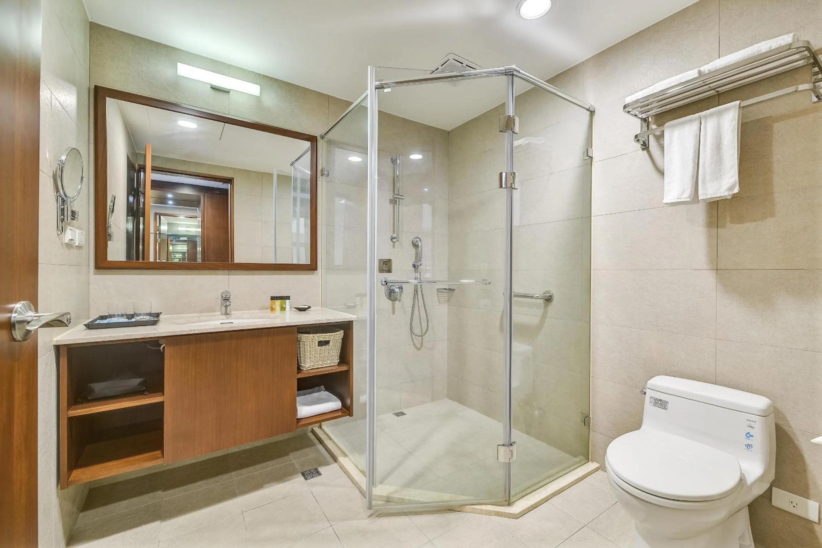 Shower in Forte Hotel Xizhi