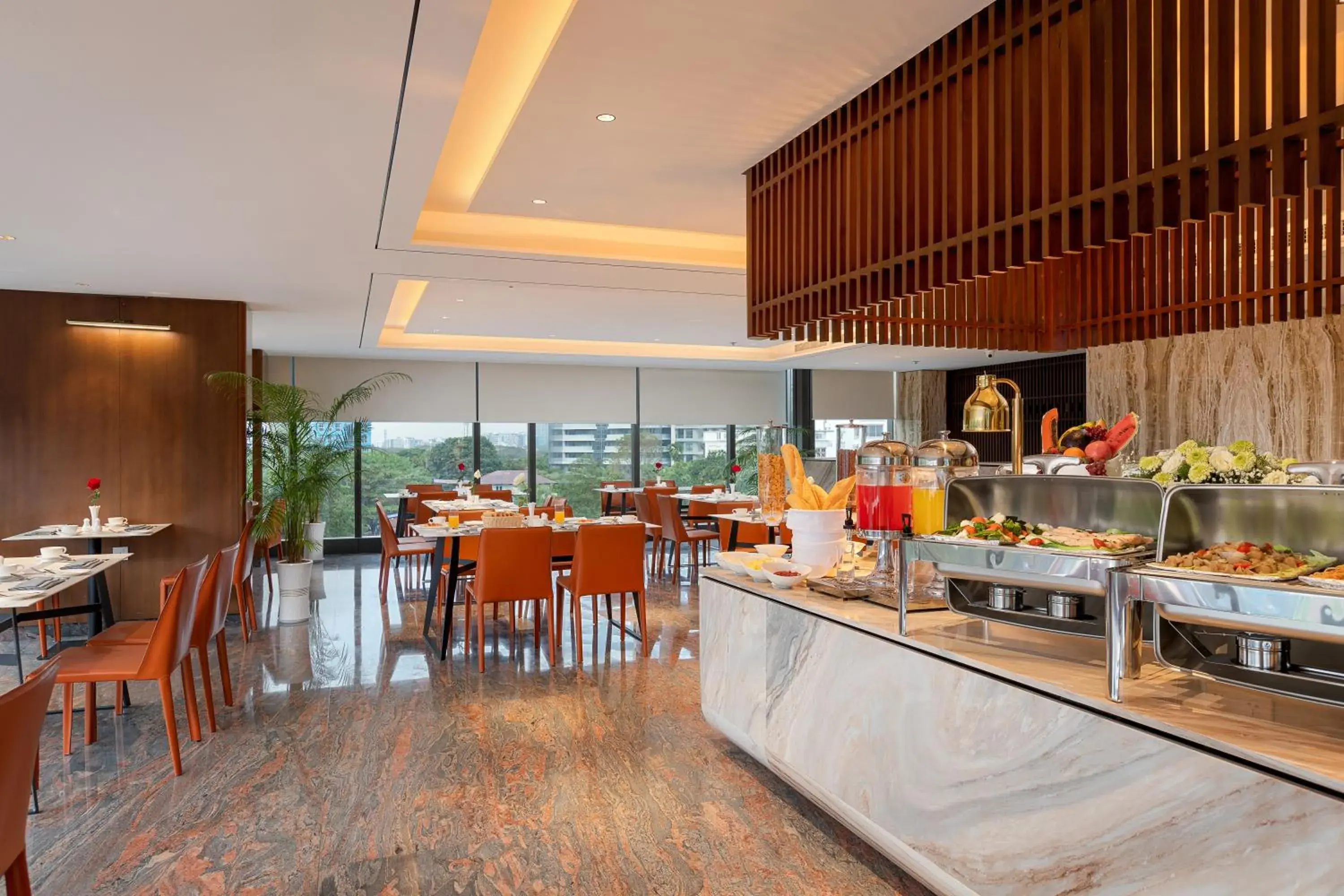 Restaurant/places to eat in Sayarsan Hotel Yangon Restaurant/places to eat in Sayarsan Hotel Yangon