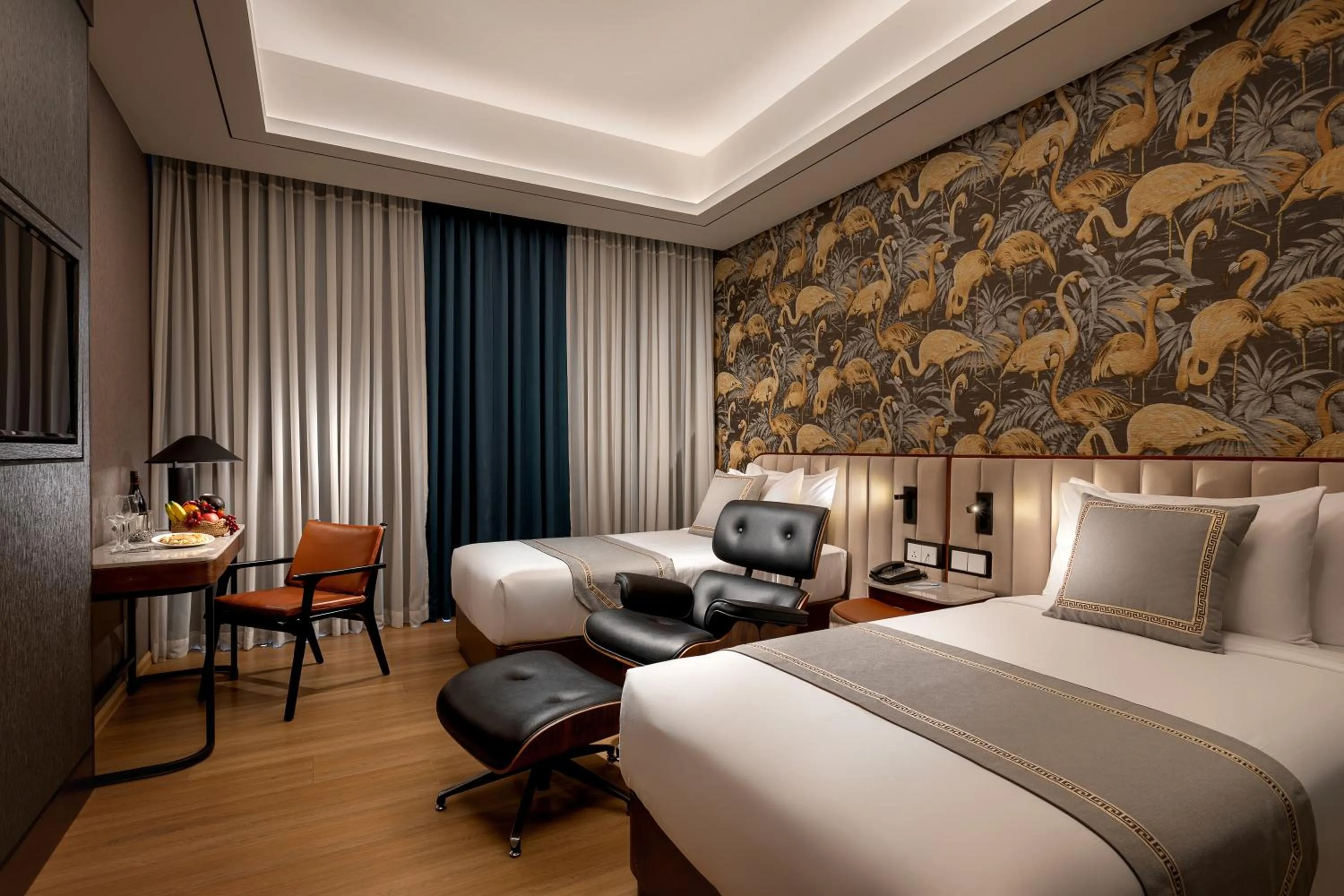 Bed in Sayarsan Hotel Yangon