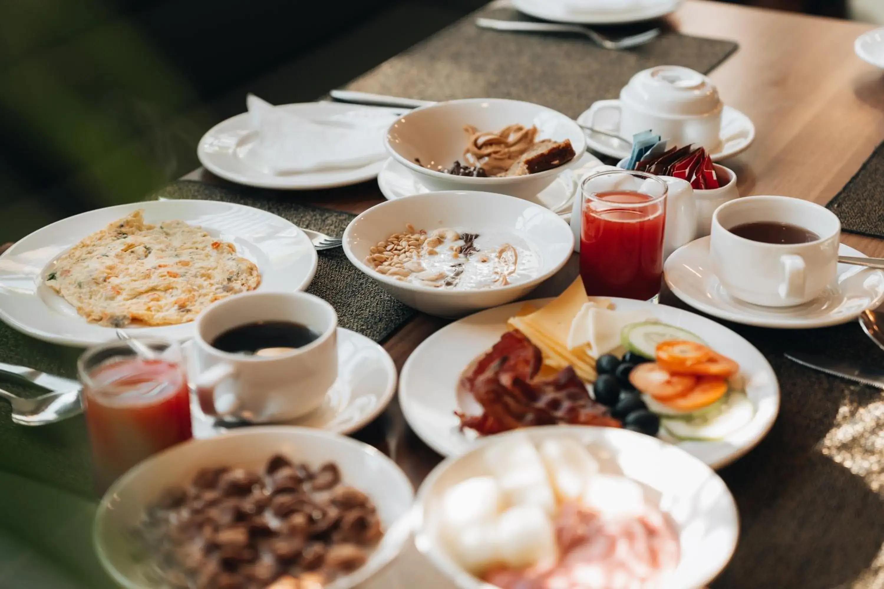 Restaurant/places to eat in Hotel Shambala Restaurant/places to eat in Hotel Shambala