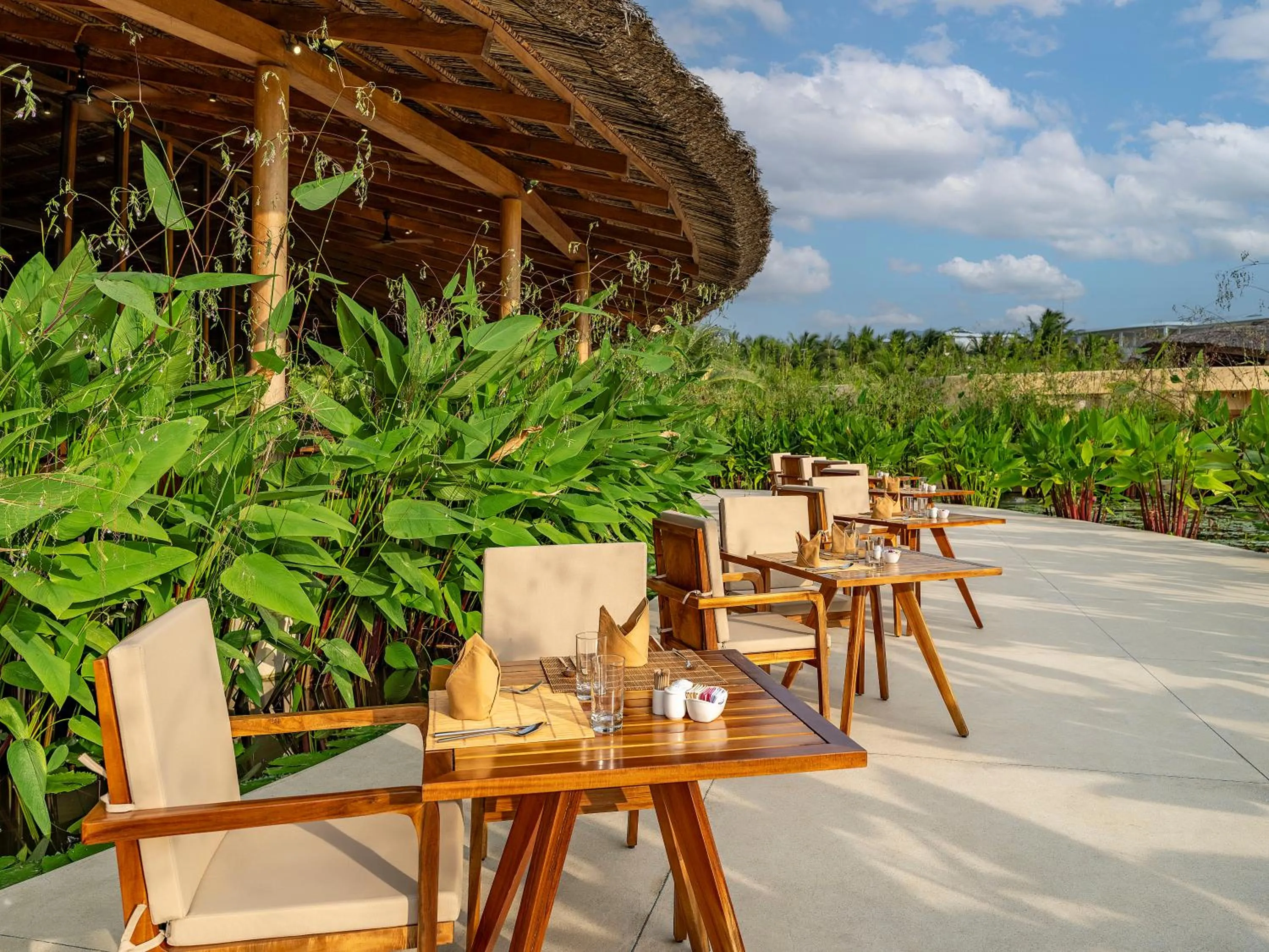 Restaurant/places to eat in Ana Mandara Cam Ranh