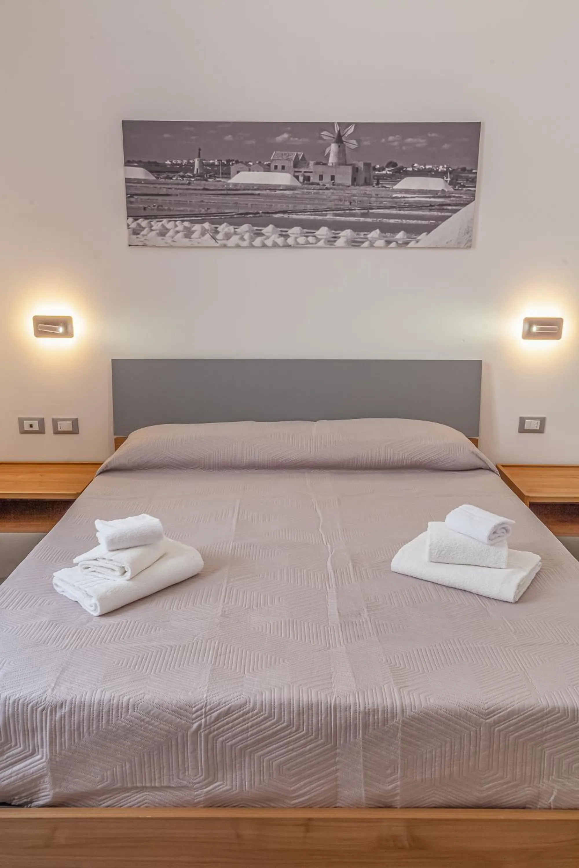 Bedroom, Bed in Isgrò Rooms