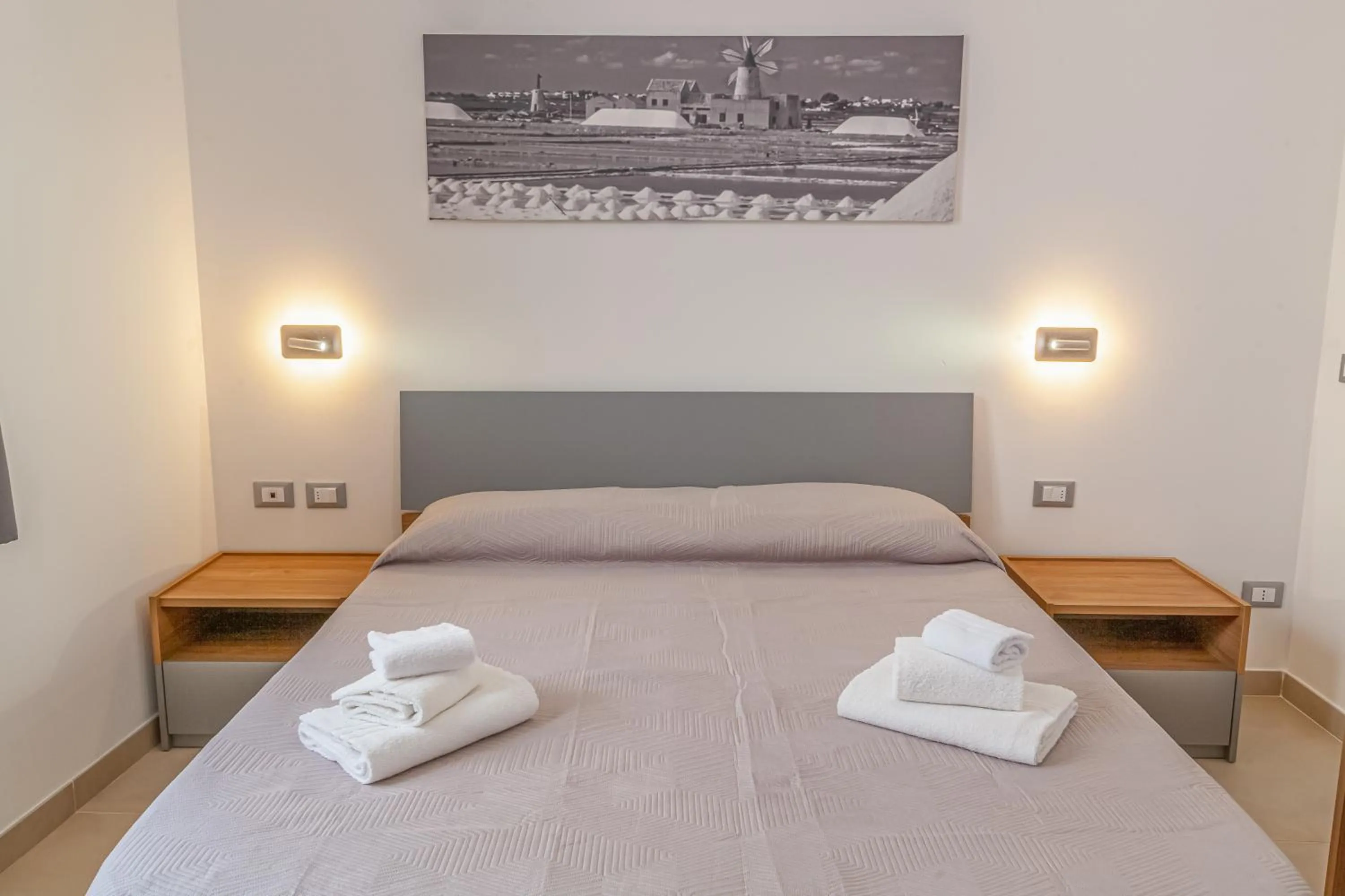 Bedroom, Bed in Isgrò Rooms