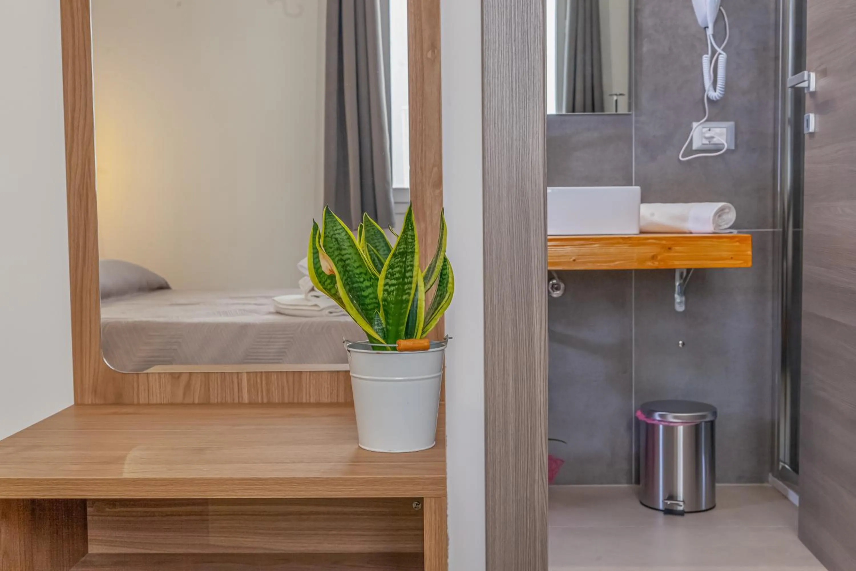 Decorative detail in Isgrò Rooms