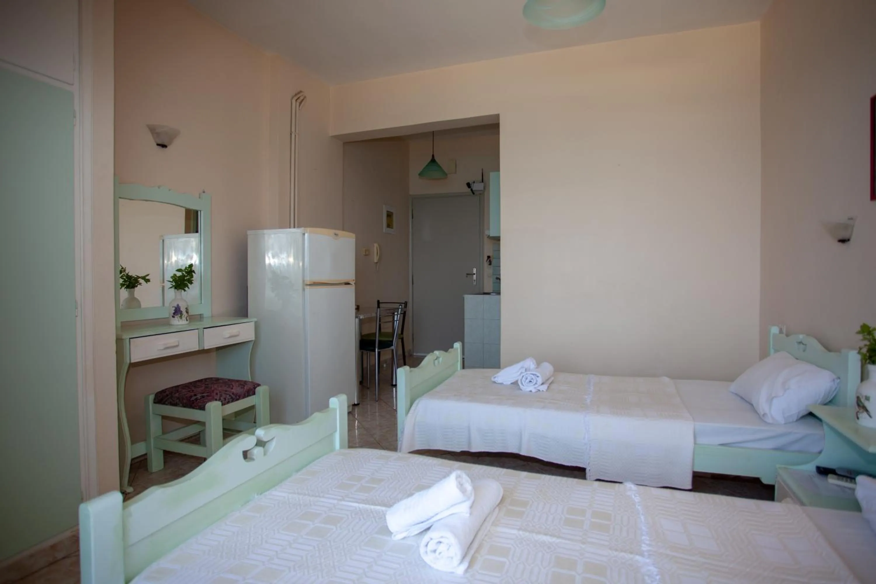 Bedroom, Bed in Eliza Apartments