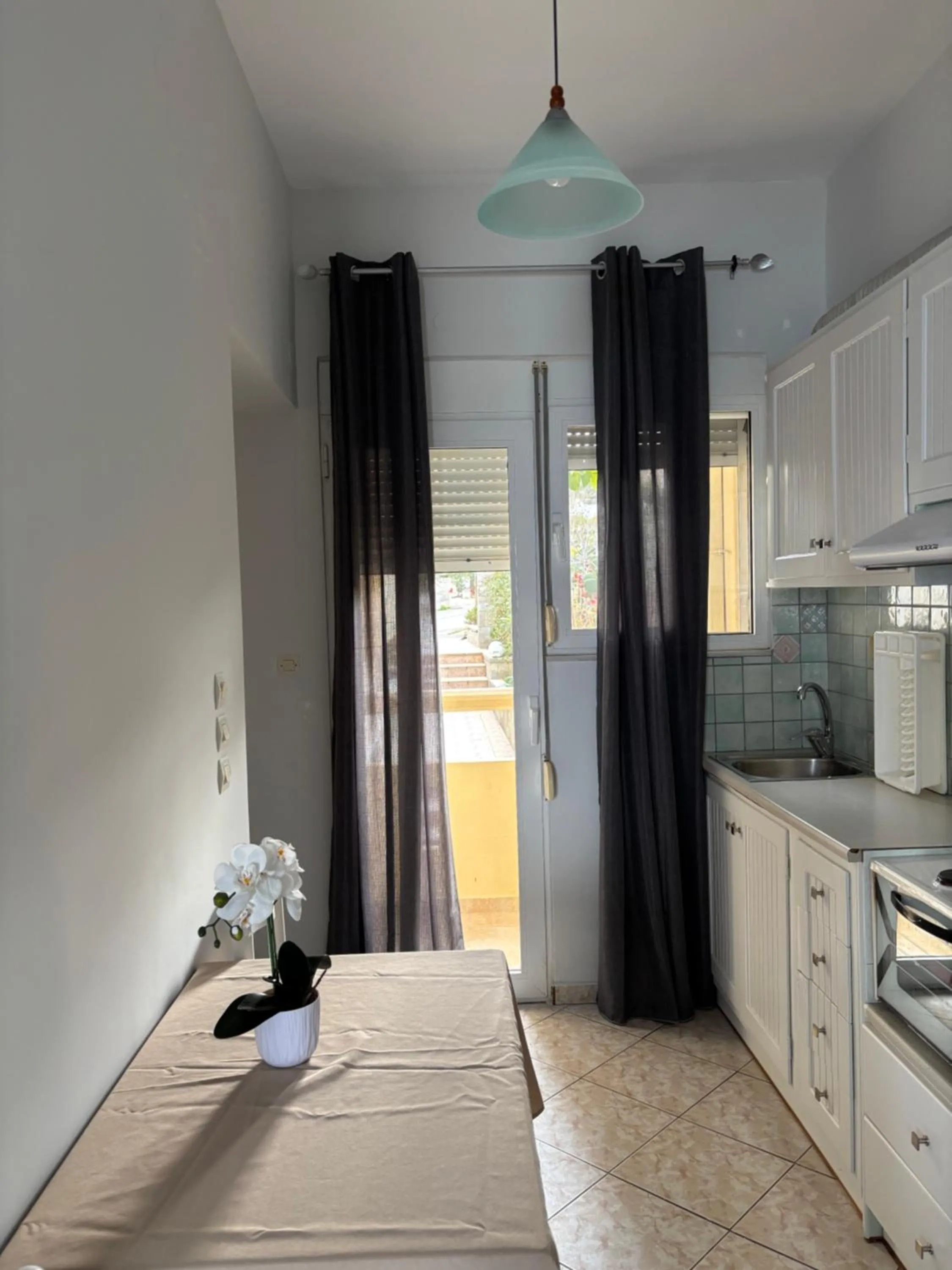 Bed in Eliza Apartments