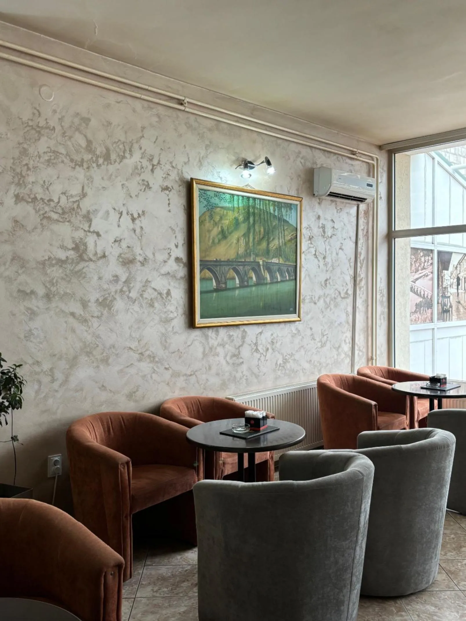 Seating area in Hotel Višegrad