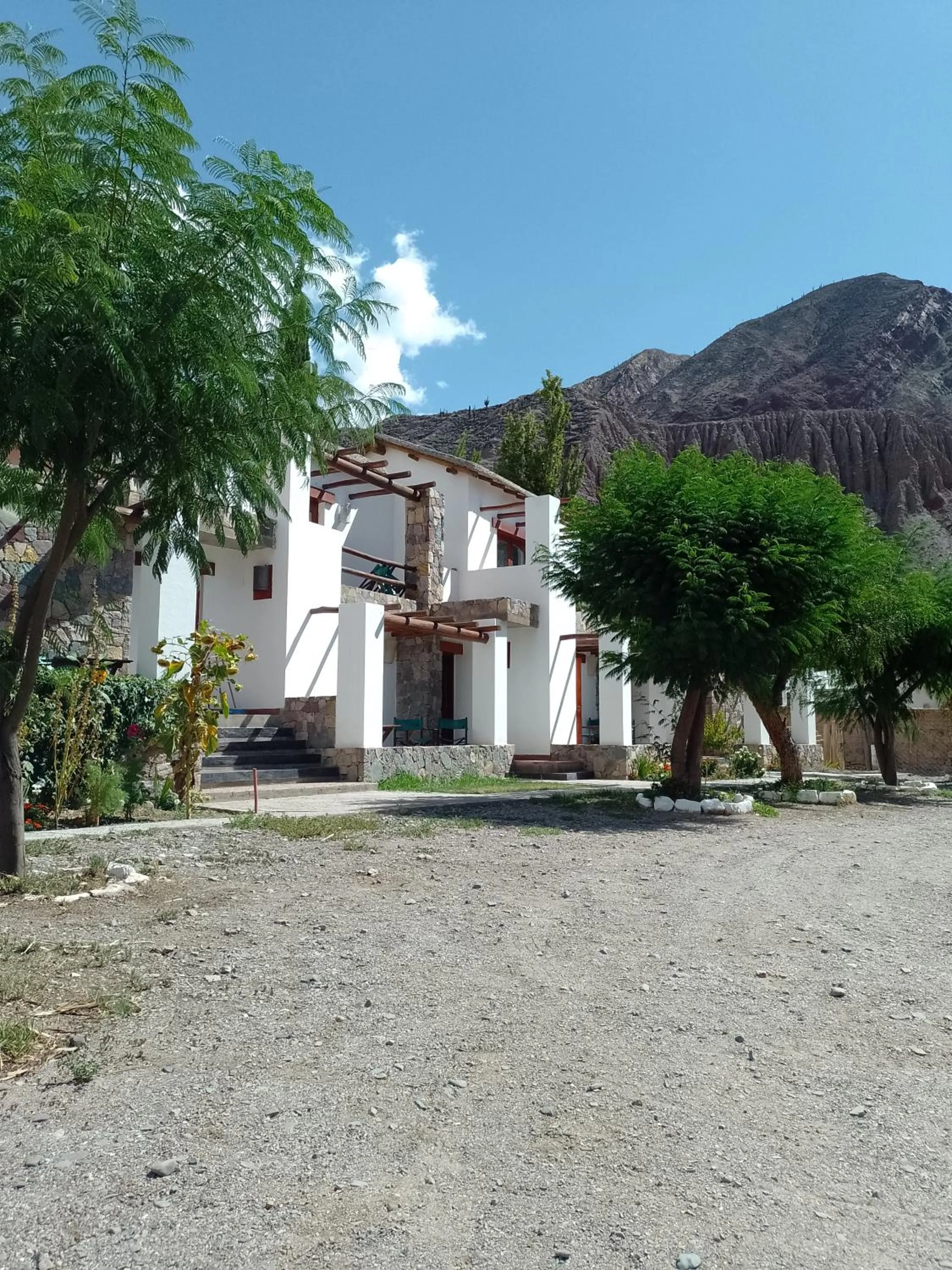 Property building in El Refugio de Coquena