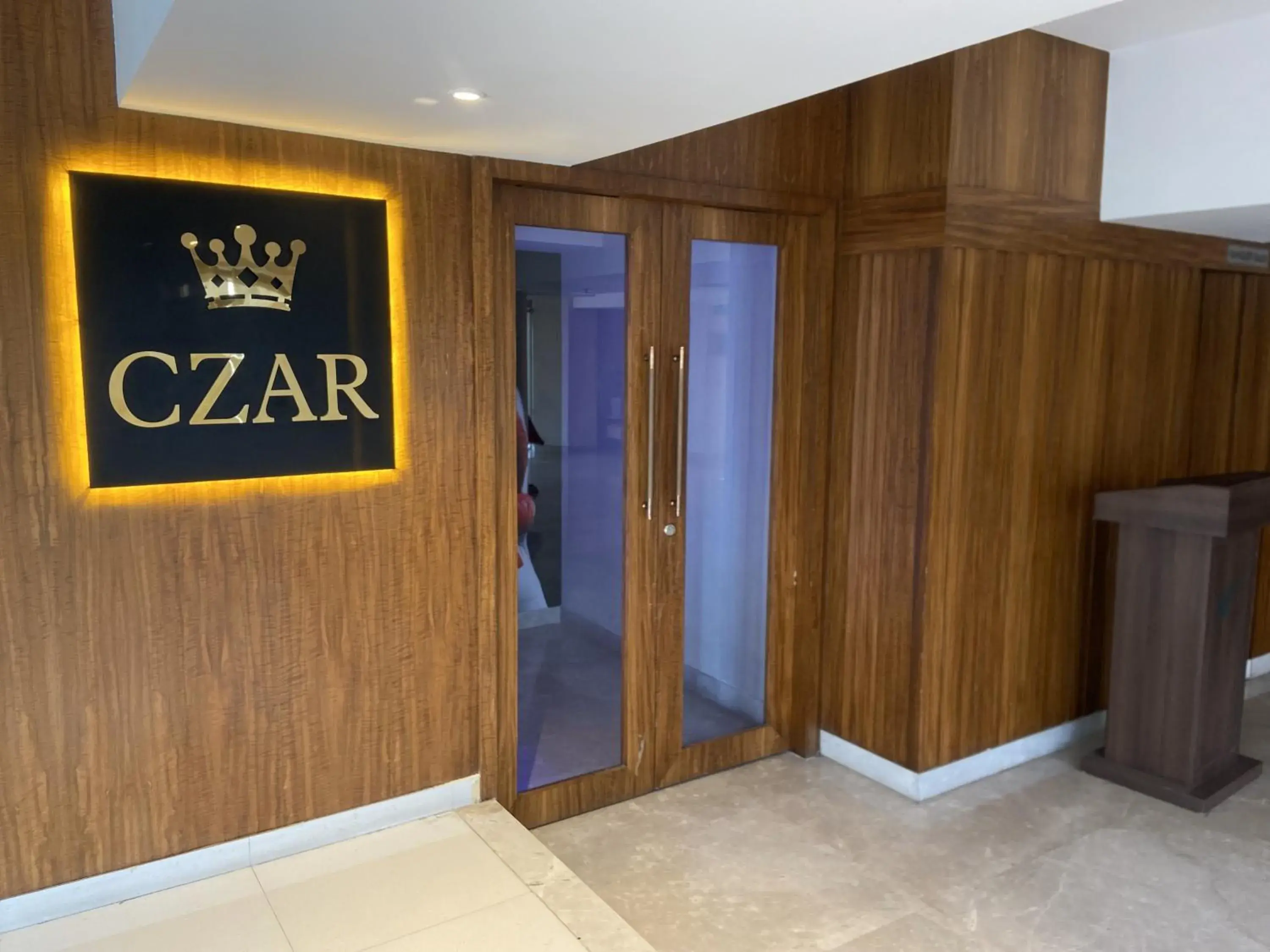 Lounge or bar in The Fern Residency Turbhe Lounge or bar in The Fern Residency Turbhe