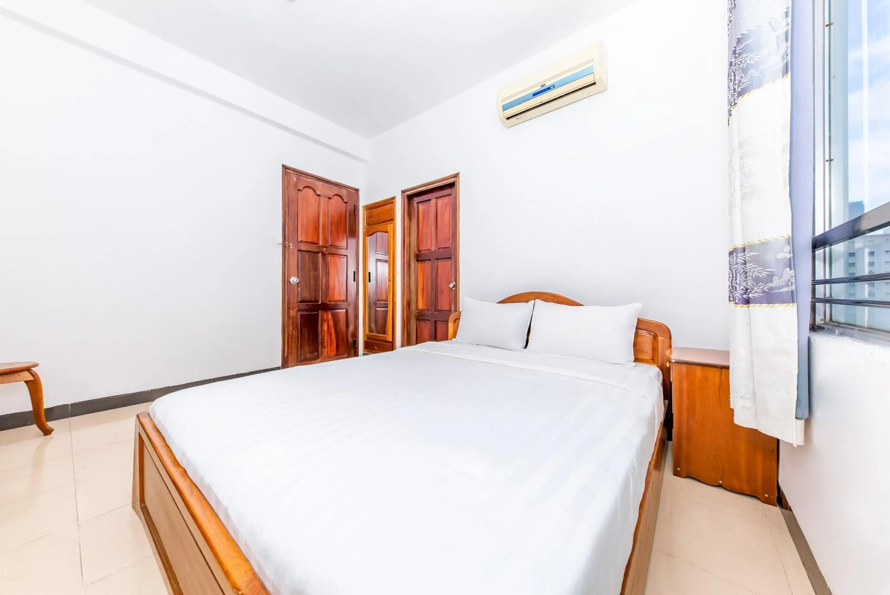 Bed in Minh Cat Hotel Bed in Minh Cat Hotel