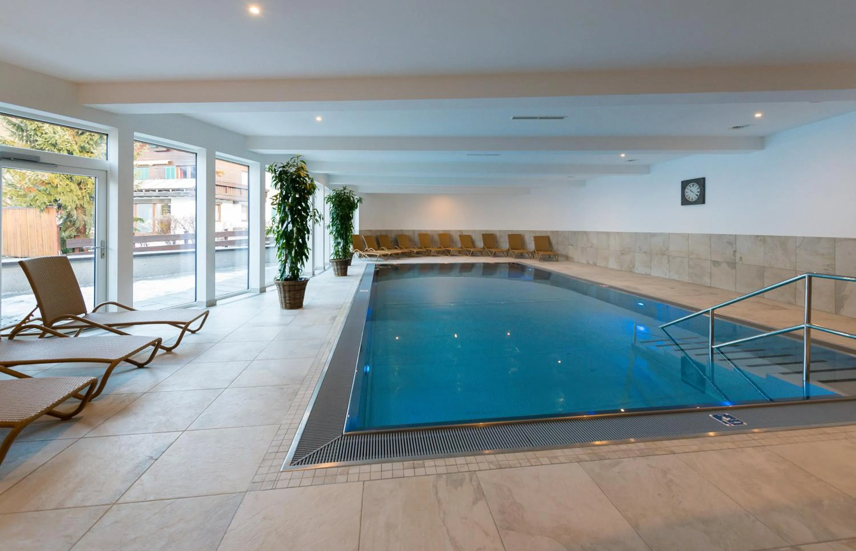 Swimming pool in Appartementhotel Sonnenhof