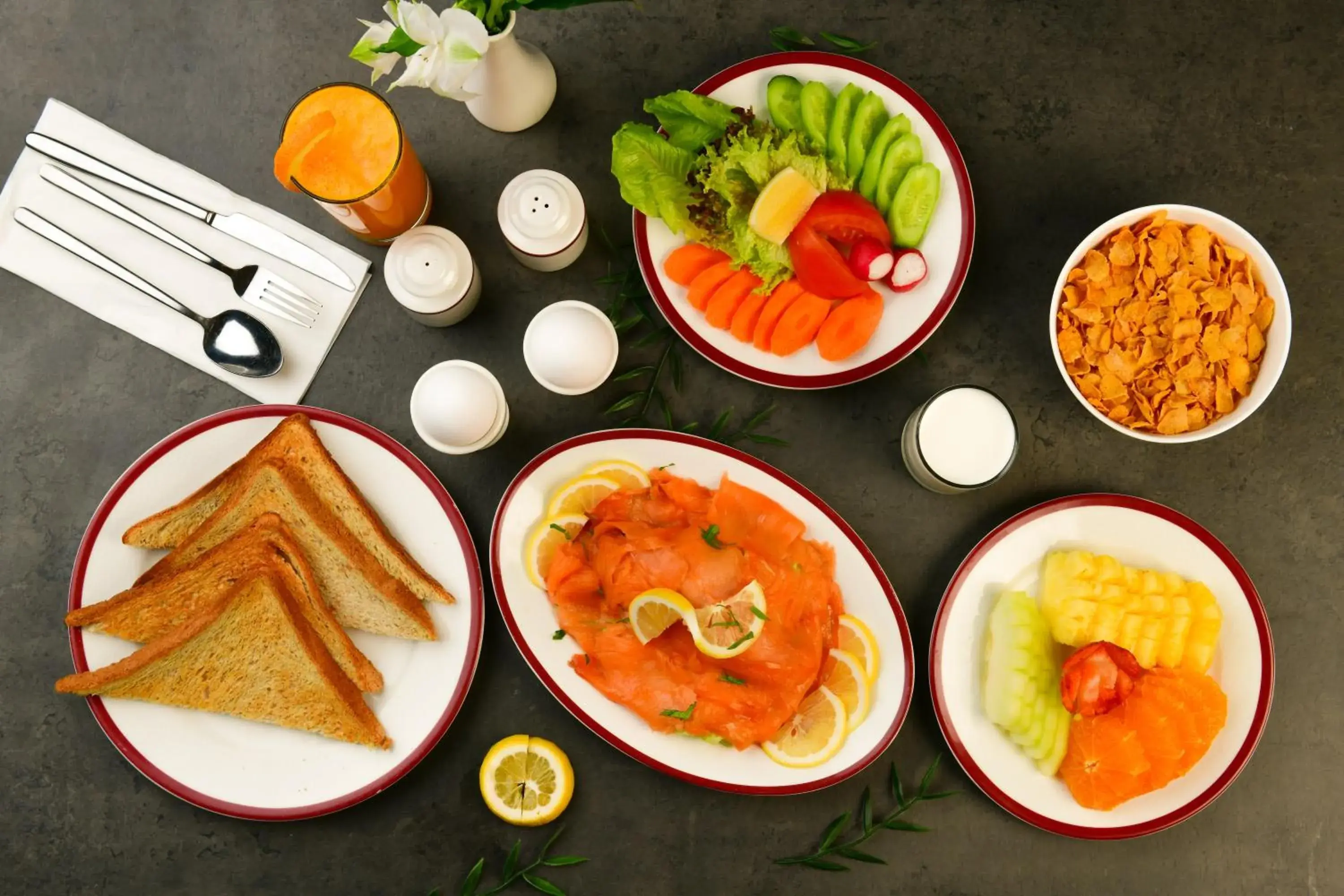 Restaurant/places to eat in Retaj Inn Al Wakrah Restaurant/places to eat in Retaj Inn Al Wakrah