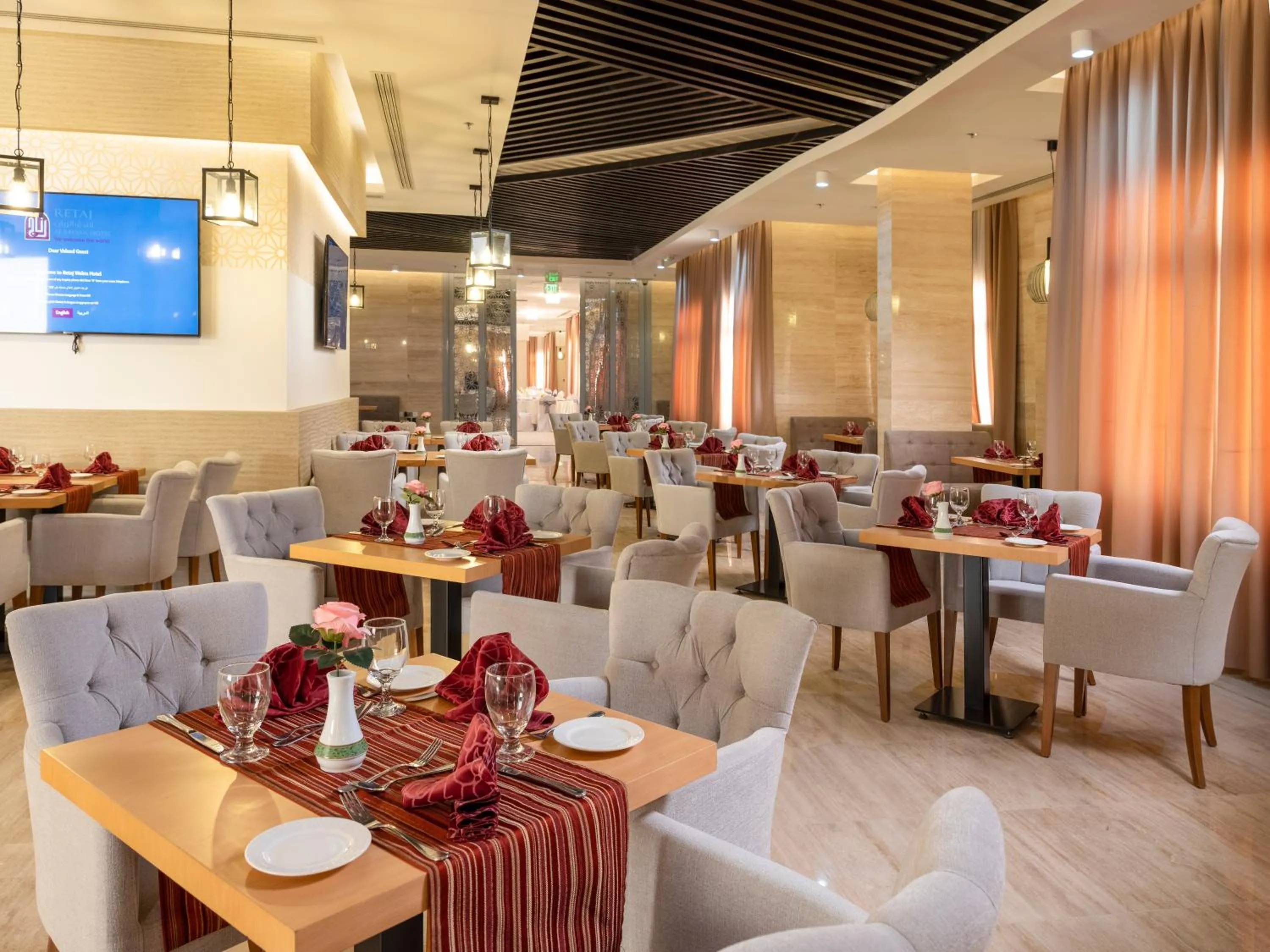 Restaurant/places to eat in Retaj Inn Al Wakrah