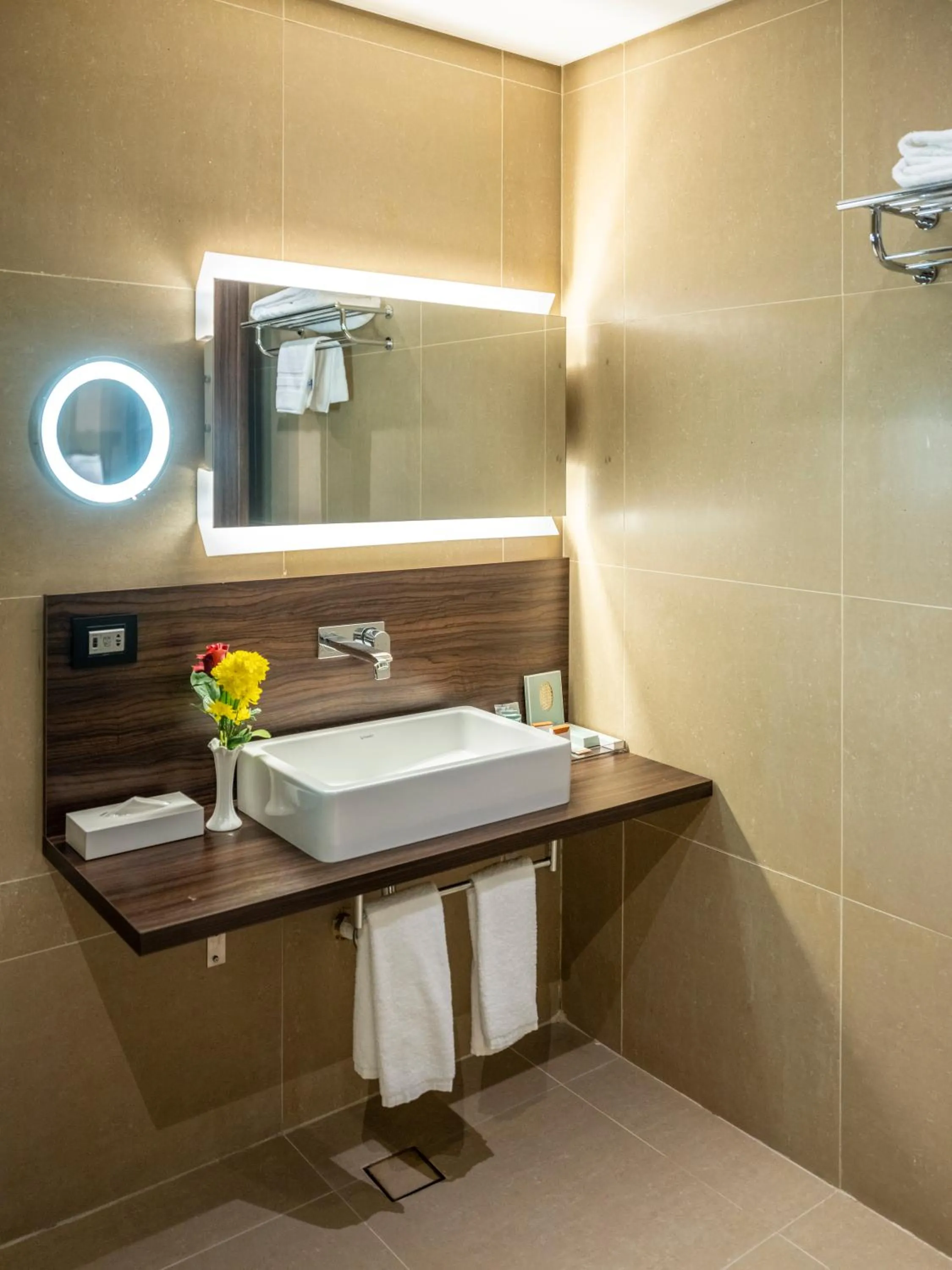 Bathroom in Retaj Inn Al Wakrah