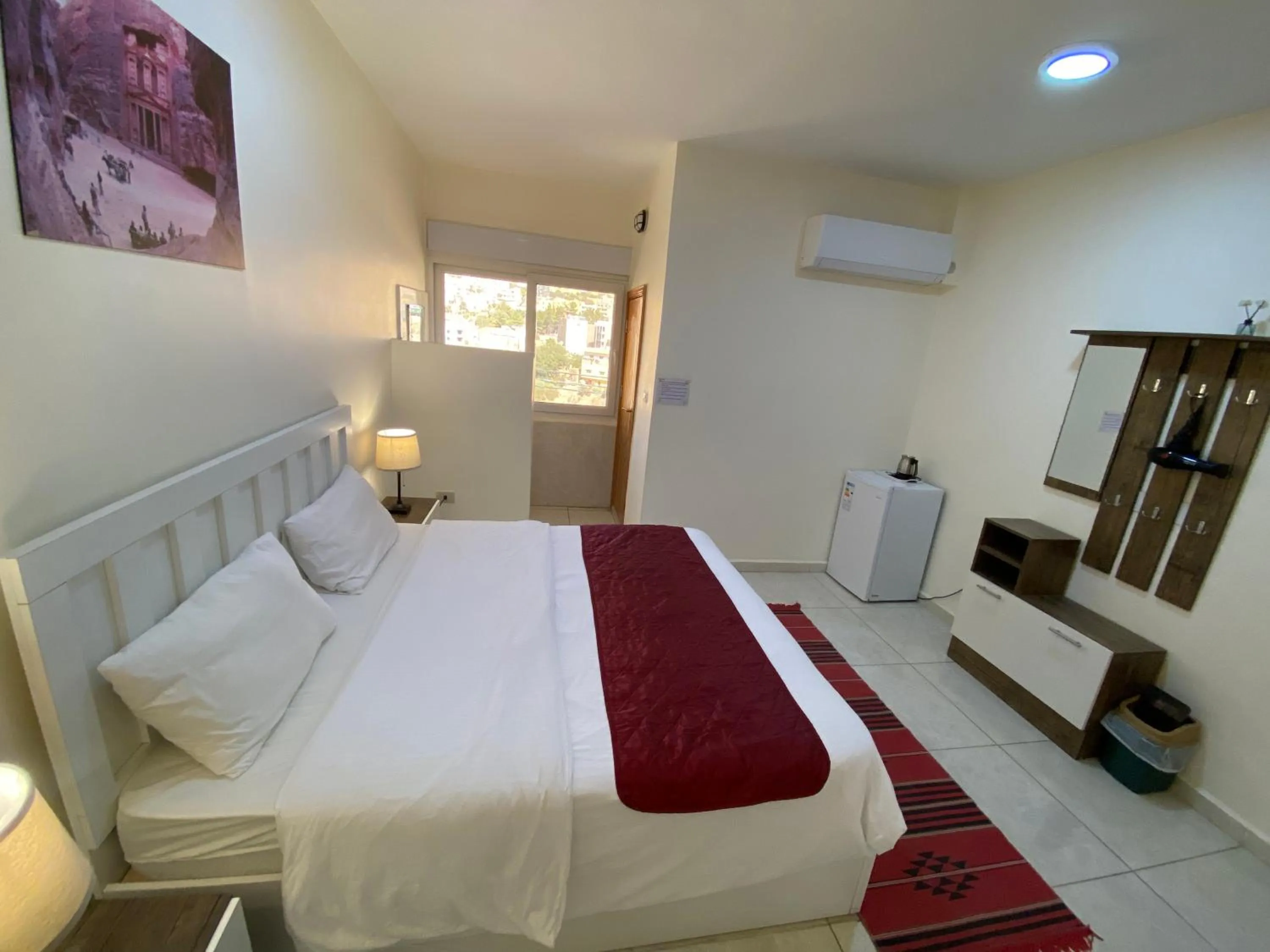 Bed in Rose city inn