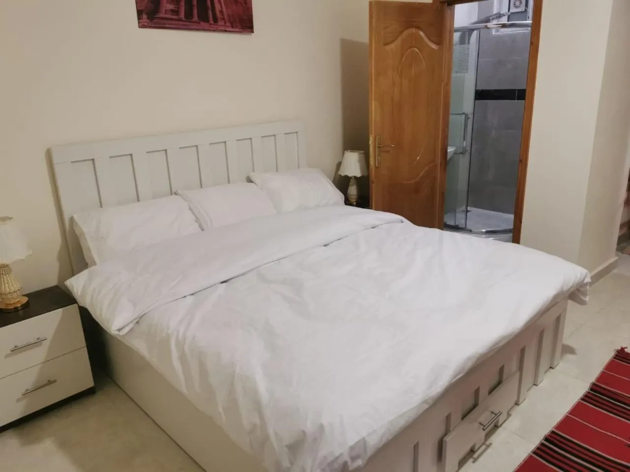 Bed in Rose city inn