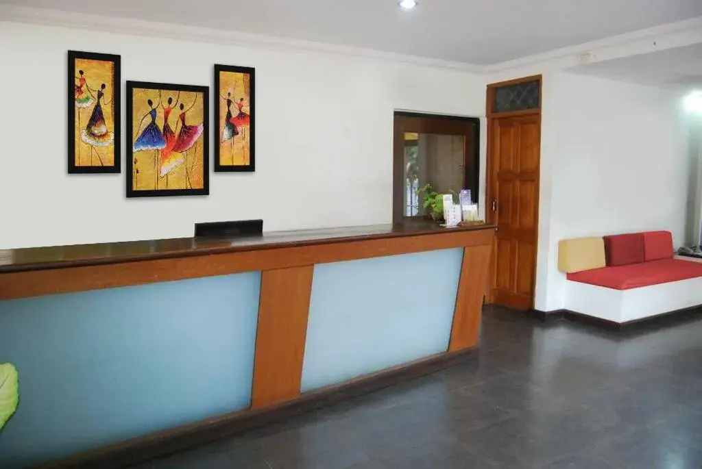 Lobby or reception in Palmarinha de Goa Lobby or reception in Palmarinha de Goa