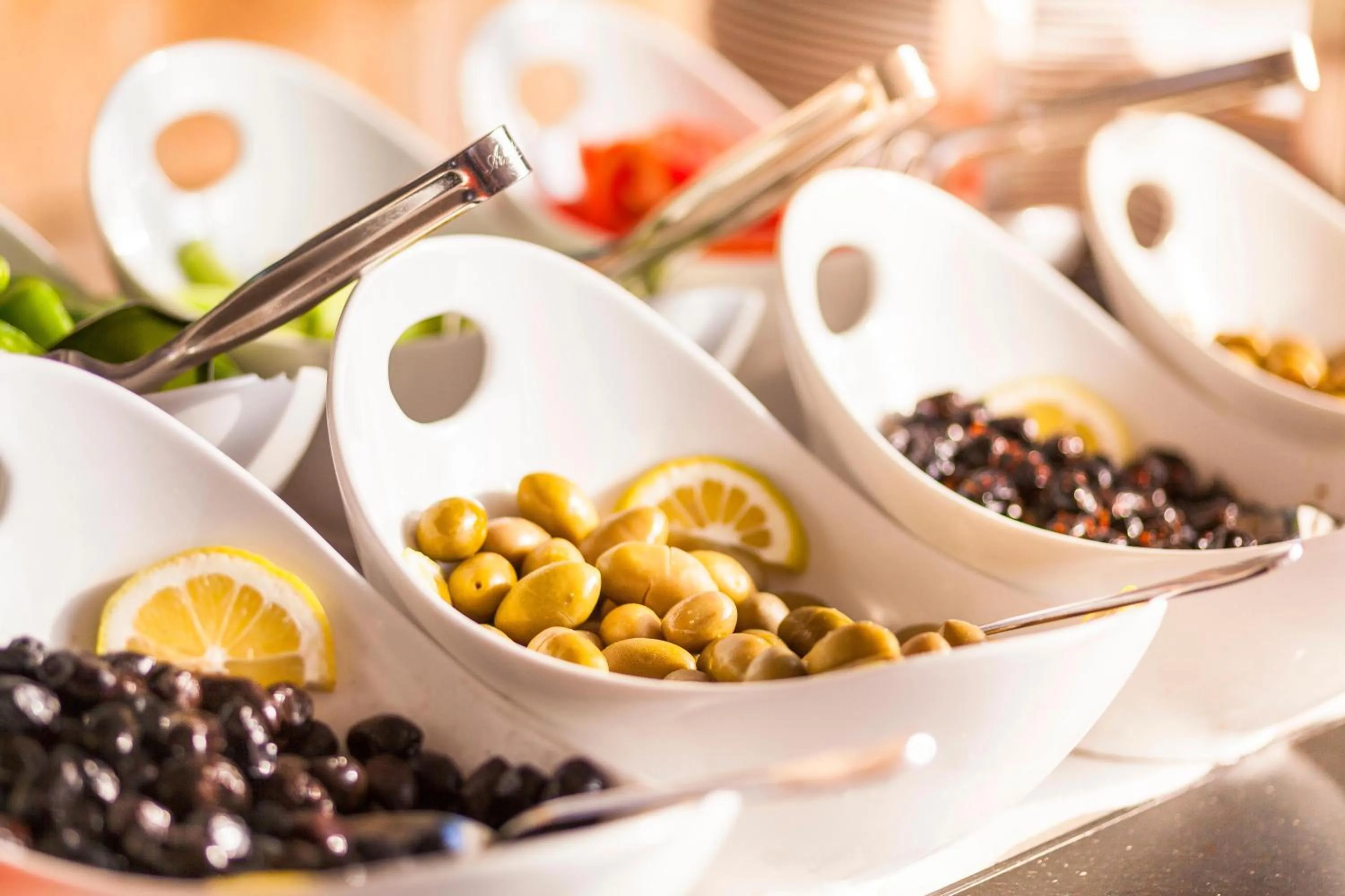 Restaurant/places to eat in Aquarius Hotel